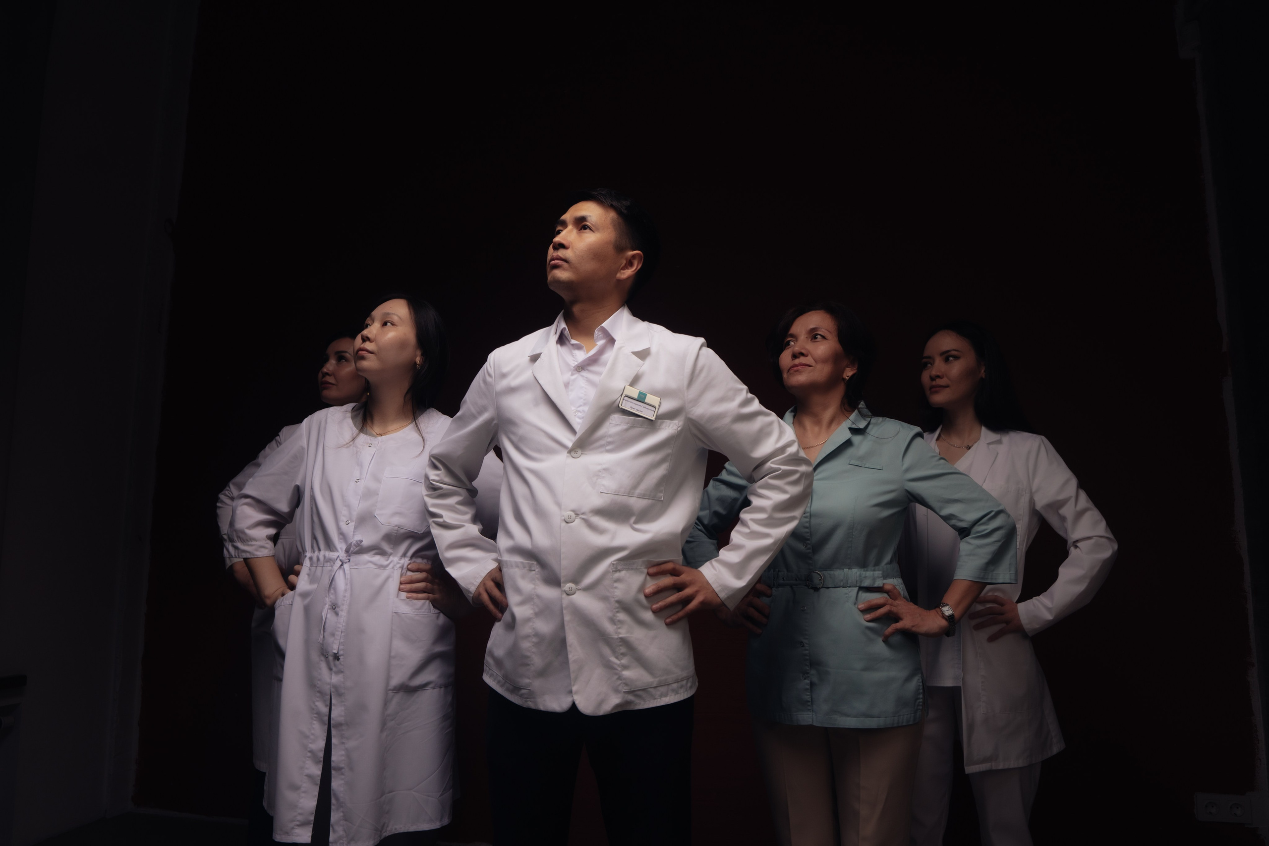 Zere clinic Doctors. Уличный и студийный фотограф в Астане Ержанов Нурасыл