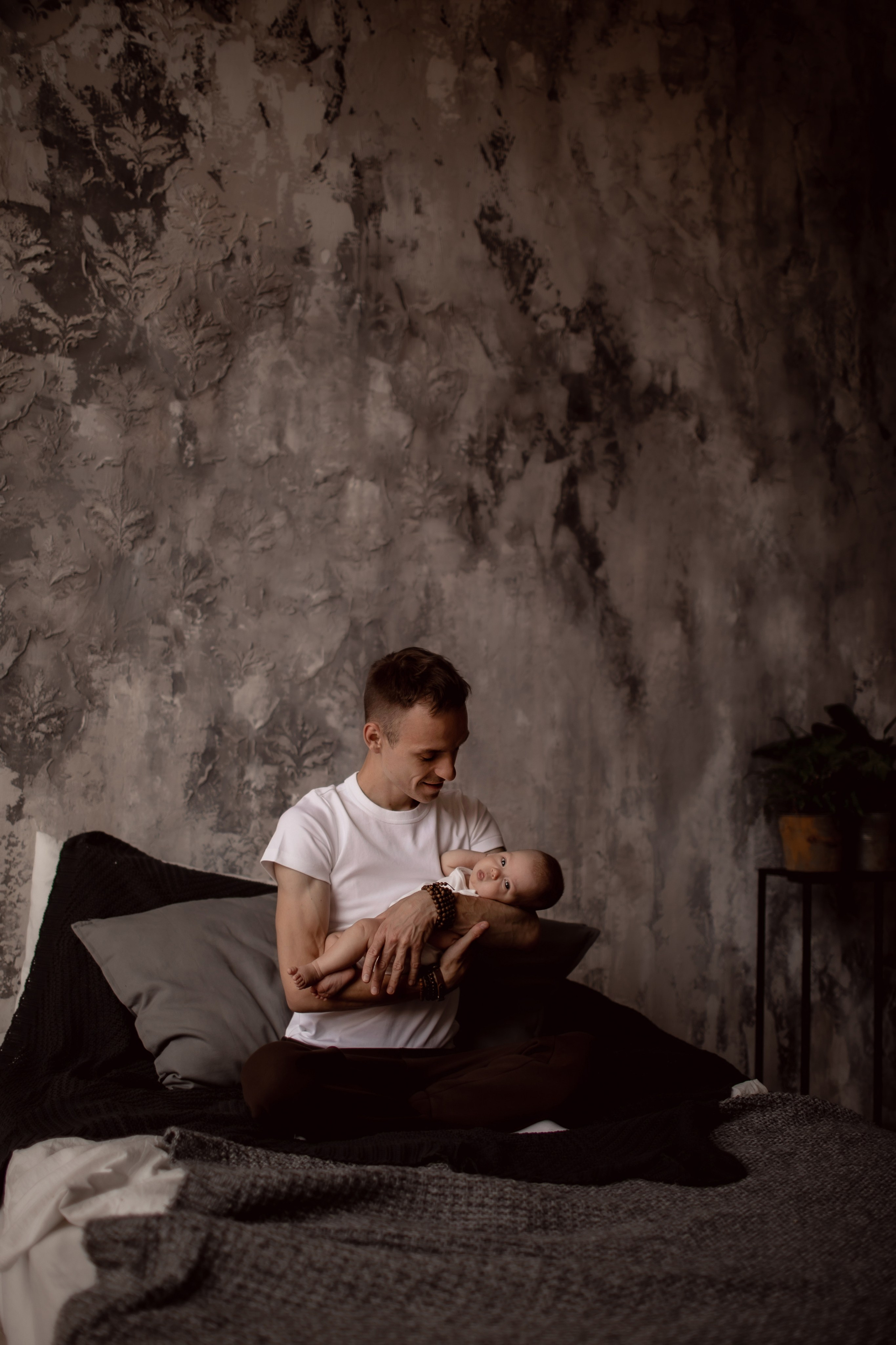 Валерия и Геннадий с крошкой. Семейный фотограф в Москве