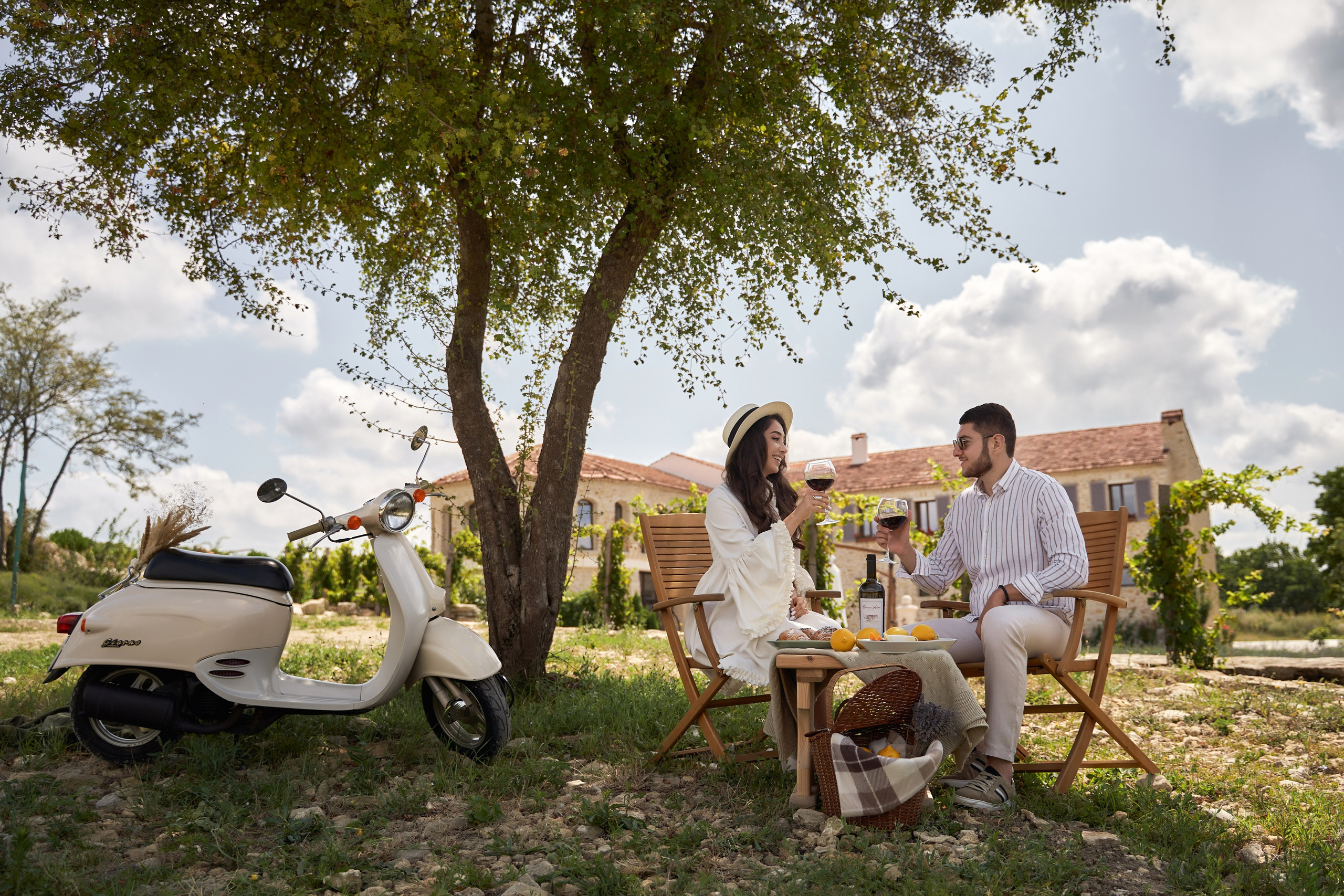 Love Story в Шато Андре. ТВИНС СТУДИО — лучшие свадебные фотографы и видеографы в Краснодаре