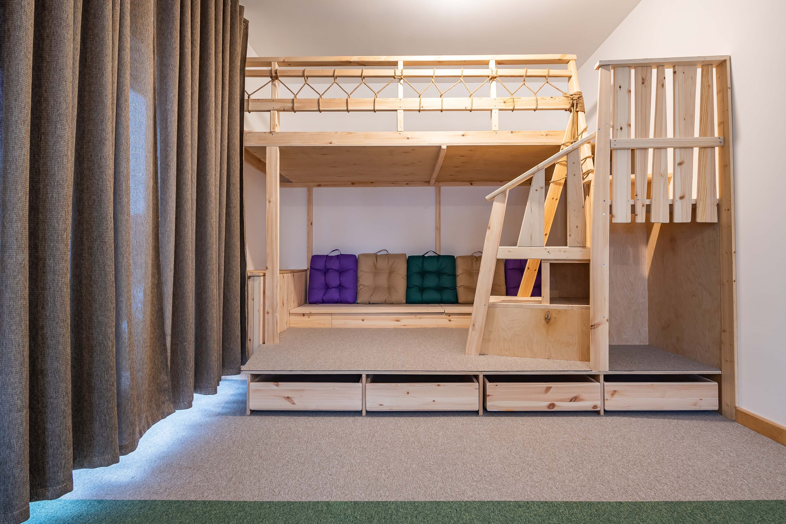 Интерьерная фотосъёмка коммерческой недвижимости для Бизнеса (для вашего сайта, для Яндекс карт и других онлайн каталогов). Интерьерный & Репортажный фотограф Озеров Денис, г. Москва