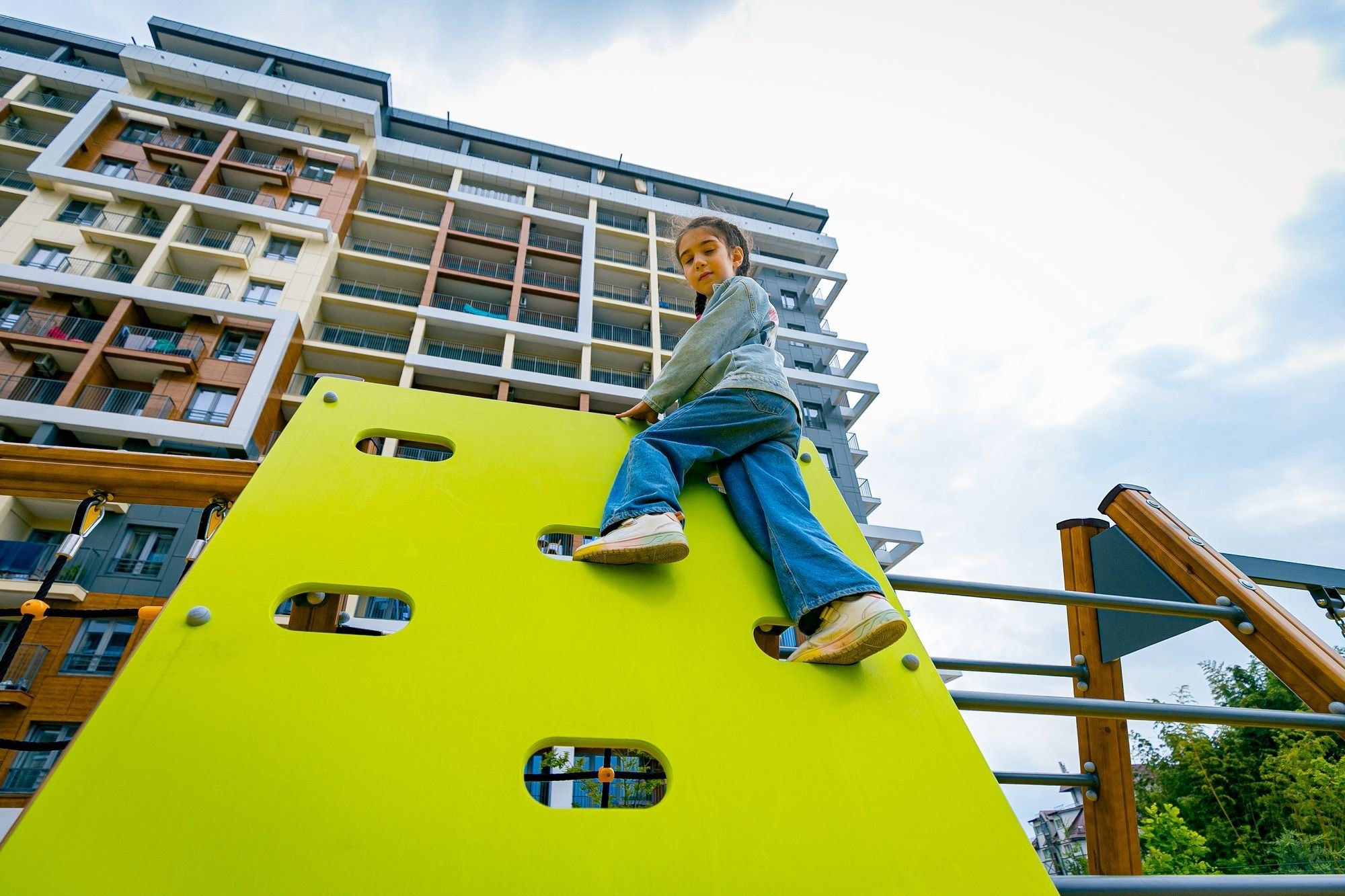 Детский фотограф на Алтае. Детский фотограф Горно-Алтайск. съёмка для контента. репортаж. репортажный фотограф на Алтае . съёмка для контента на Алтае. съёмка для контента Горно-Алтайск. фотограф Яков Рослин. репортажный фотограф Горно-Алтайск.