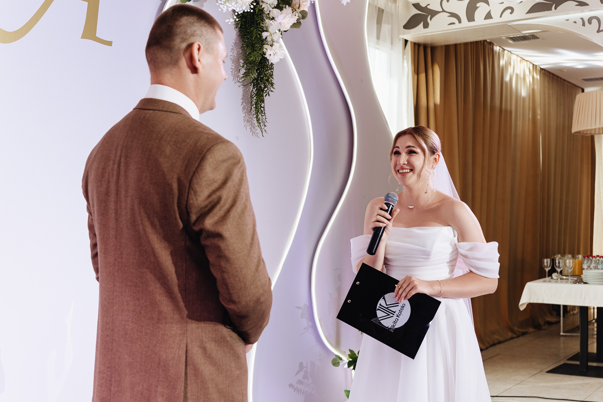 Денис и Анастасия. Семейный и свадебный фотограф в Донецке Елена Гордеева