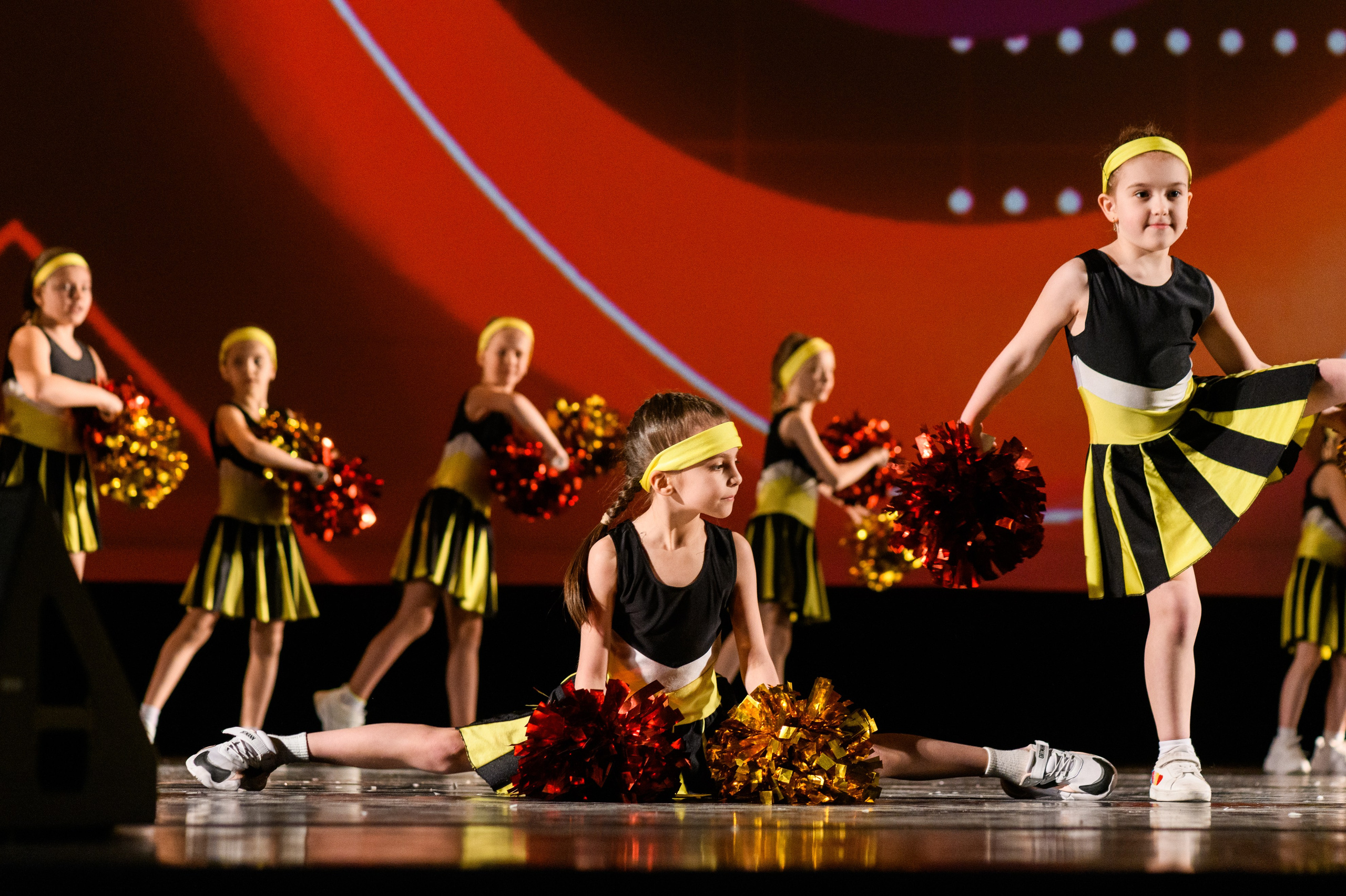 23 апреля, часть 2, БКЗ Октябрьский, г. Санкт-Петербург. Золотое яблочко