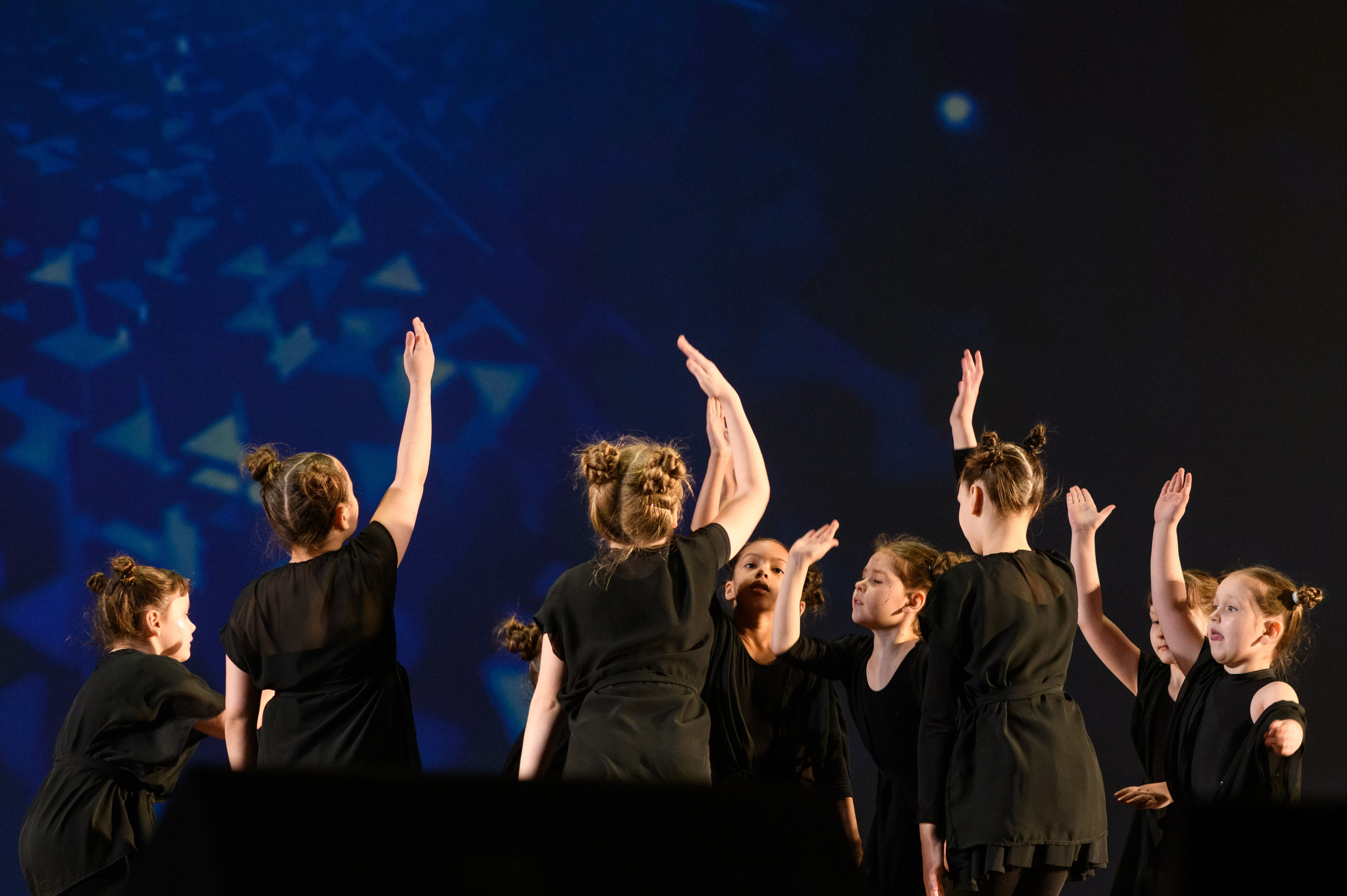 23 апреля, часть 2, БКЗ Октябрьский, г. Санкт-Петербург. Золотое яблочко