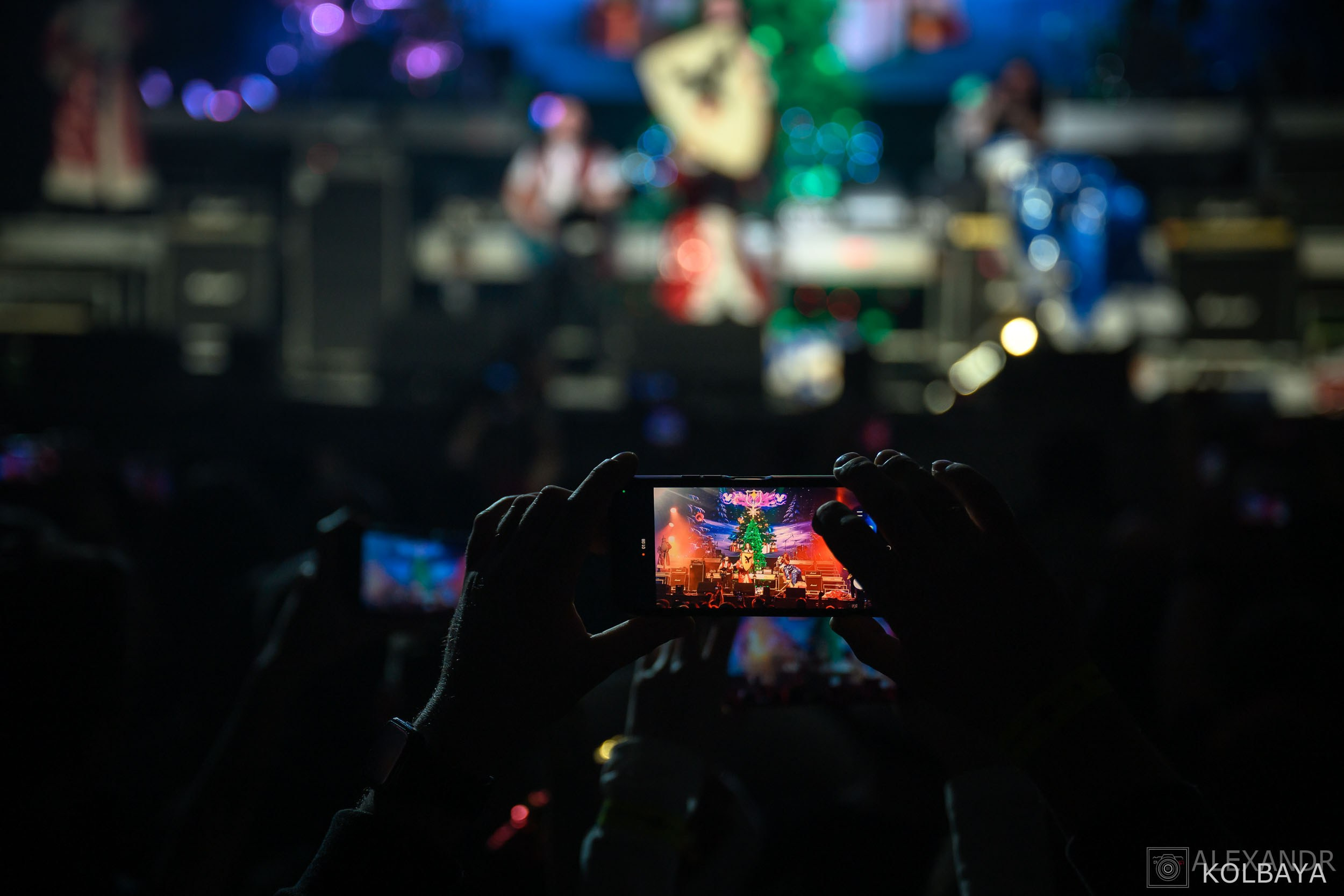 Фоторепортаж с Метал-Елки 2026. Концертный и театральный репортажный фотограф в Москве Александр Колбая