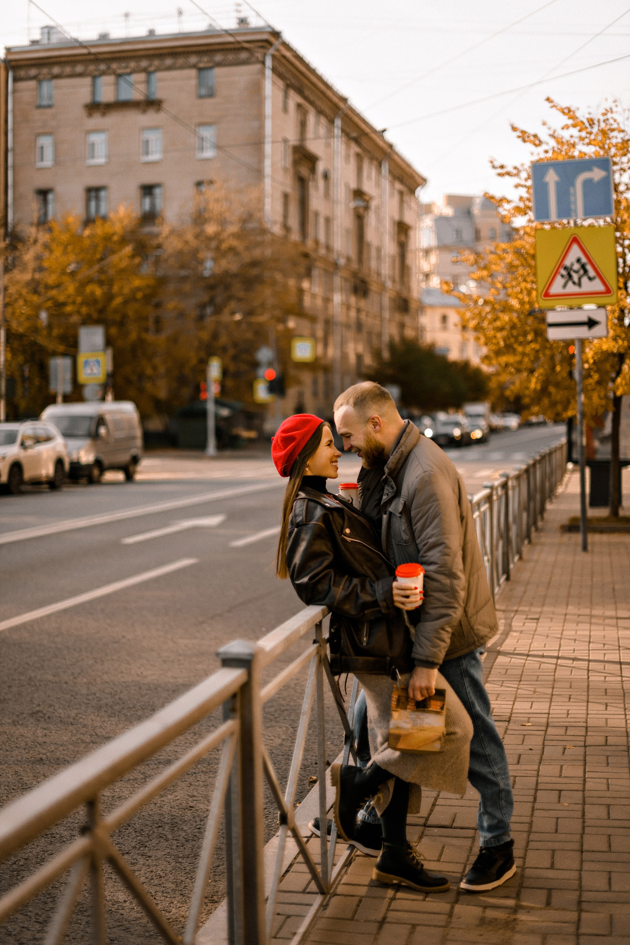 Люба и Коля. Осень на Петроградке. Свадебный фотограф в Санкт-Петербурге София Шубик