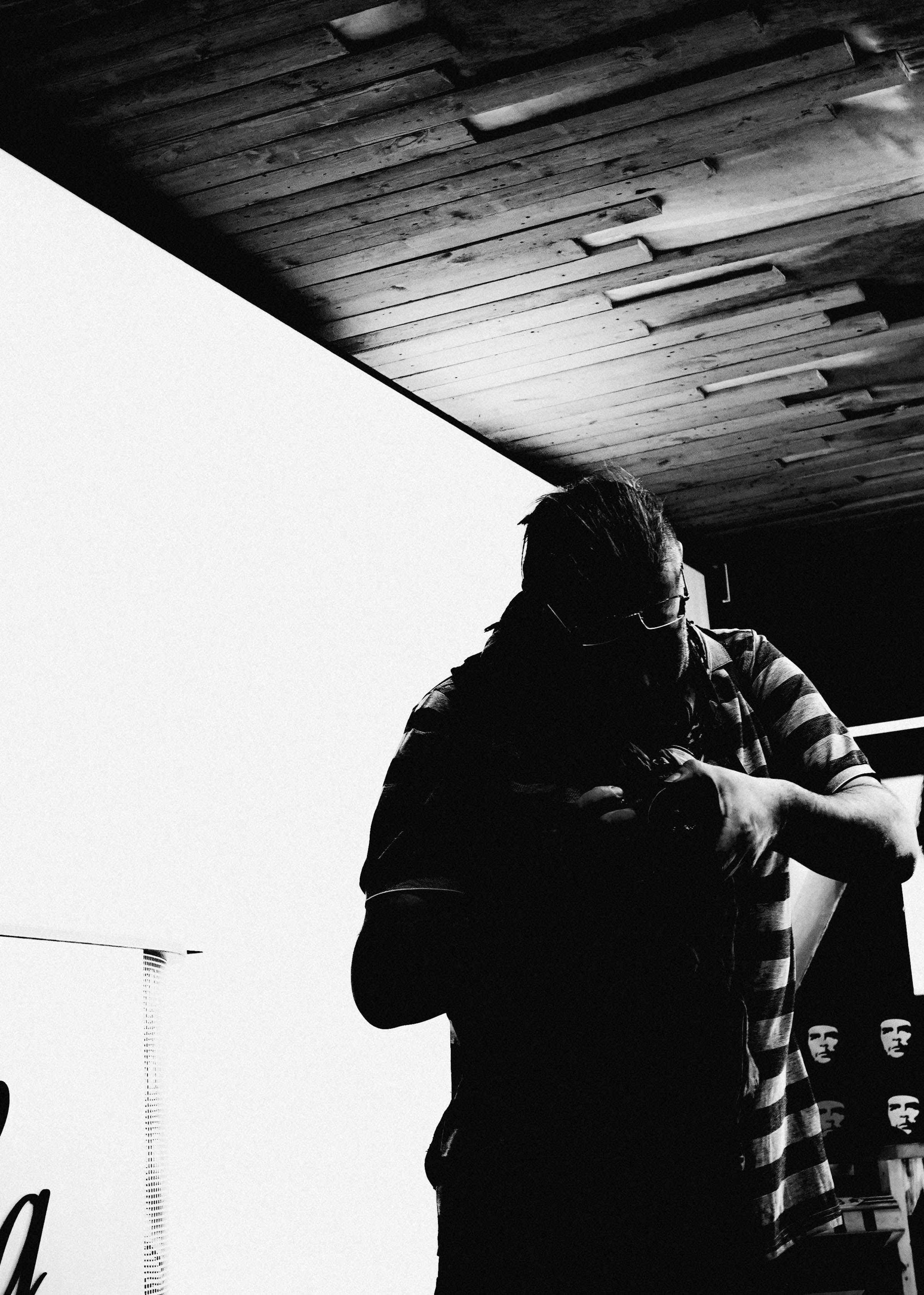 Арт-галерея «Che Guevara». Кир Анисин. Режиссер & фотограф