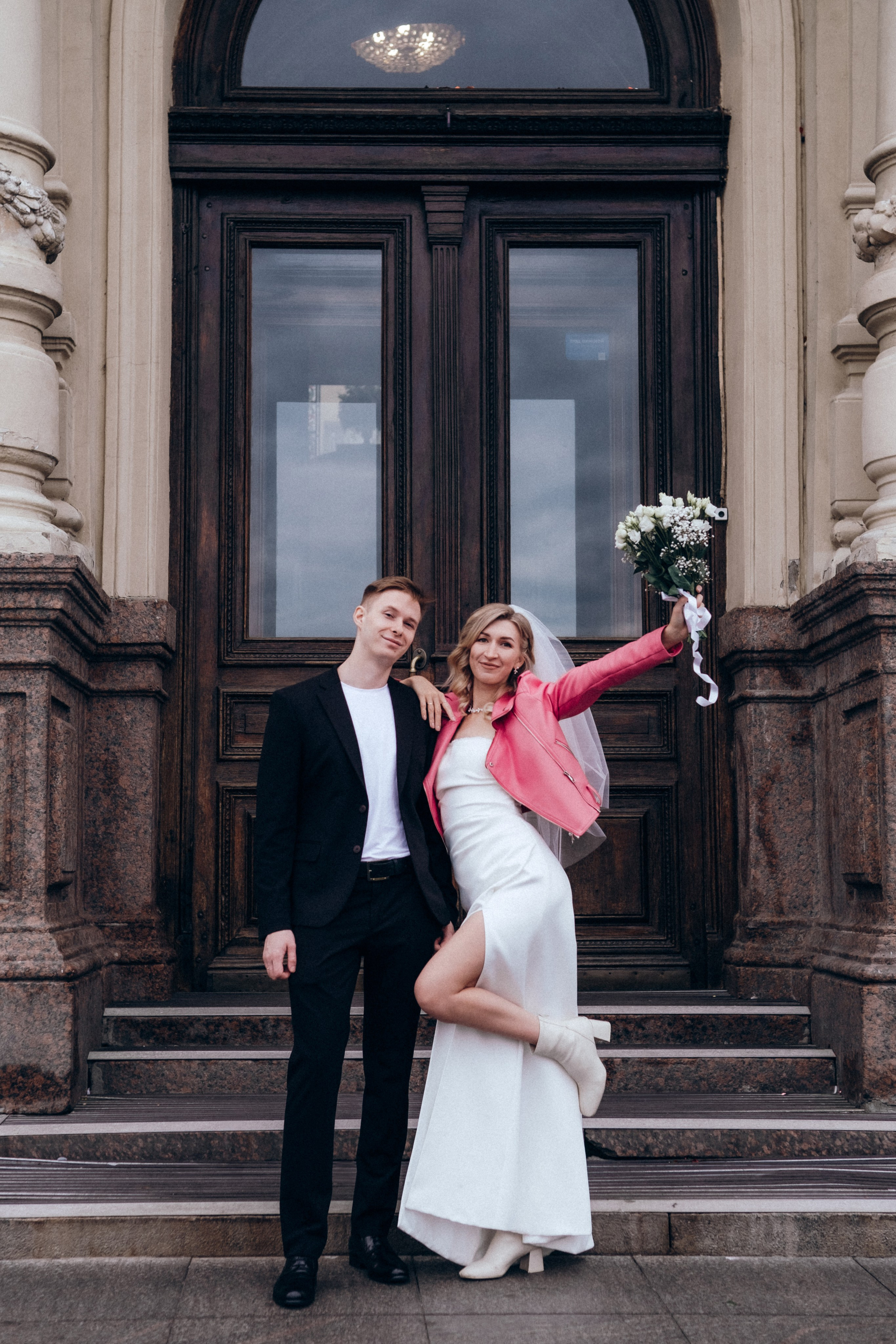 Дворец Бракосочетания № 1(дневная) +прогулка. Фотограф в Санкт-Петербурге Кристина Брянская