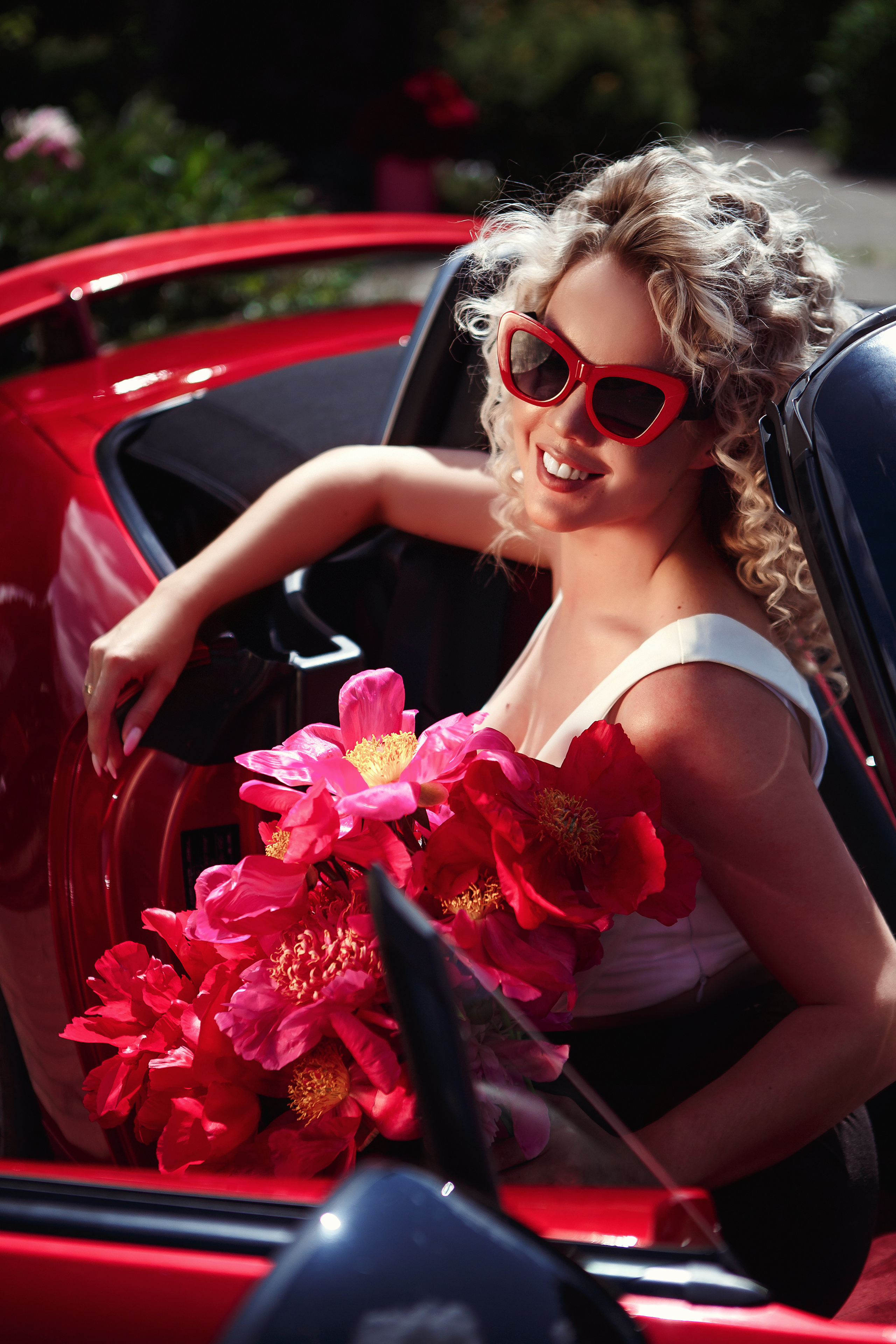 Пионы и кабриолет. Фотограф в Иваново и других городах Ирина Сметанкина