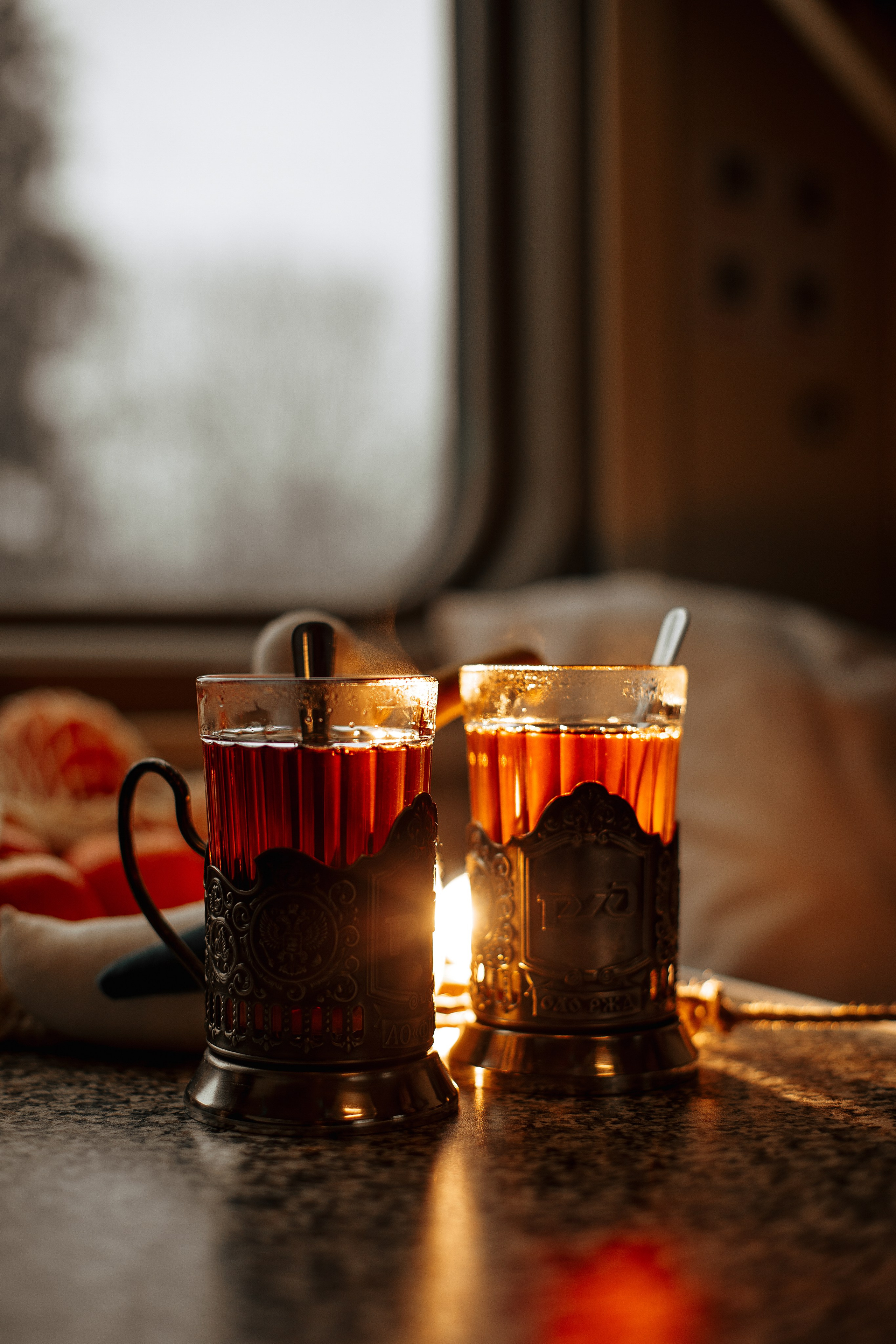 Фотосессия в поезде. Свадебный и семейный фотограф/видеограф в Краснодаре Наталья Осинская