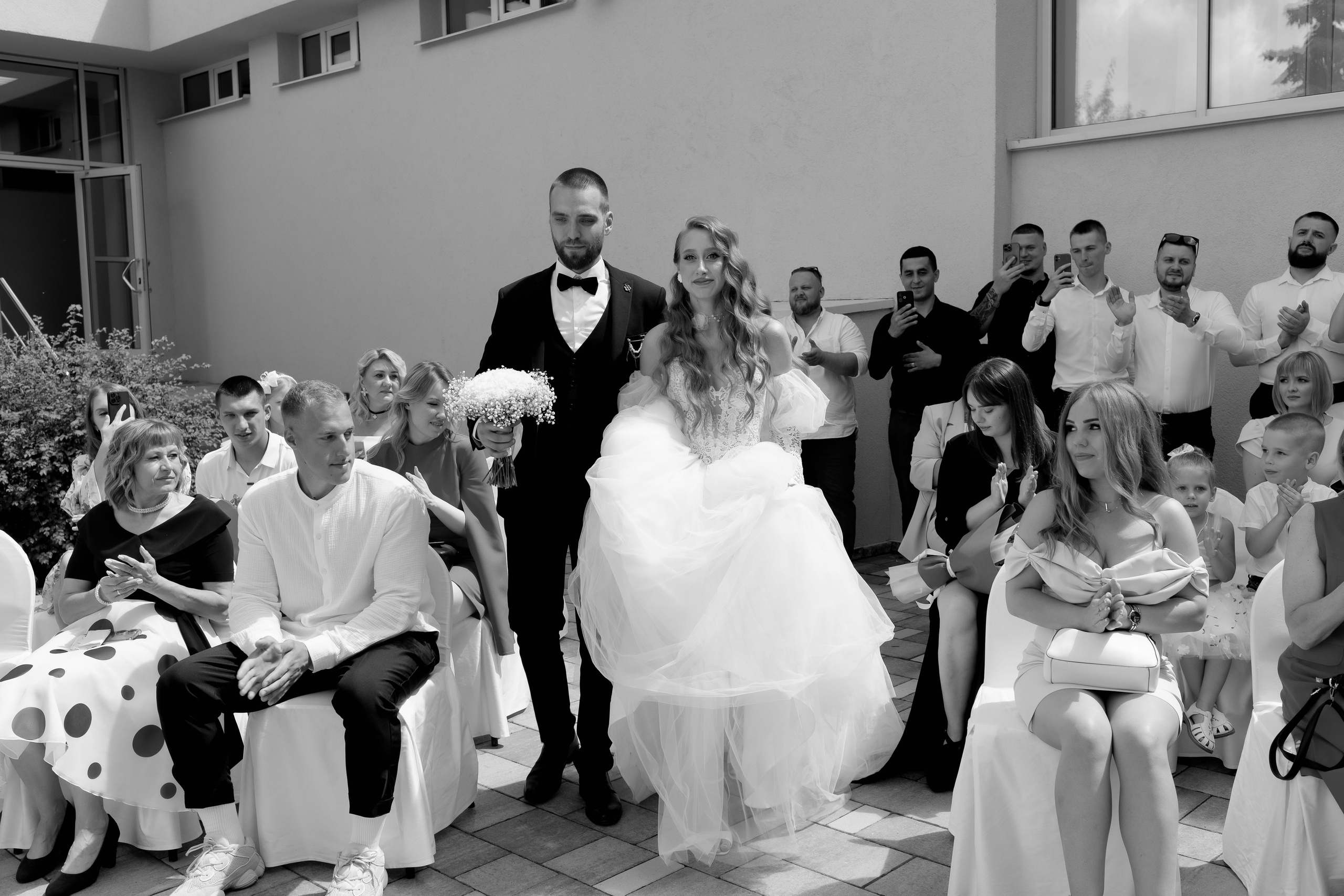 Торжественная регистрация в ЗАГСе. Свадебный фотограф Александра Попова