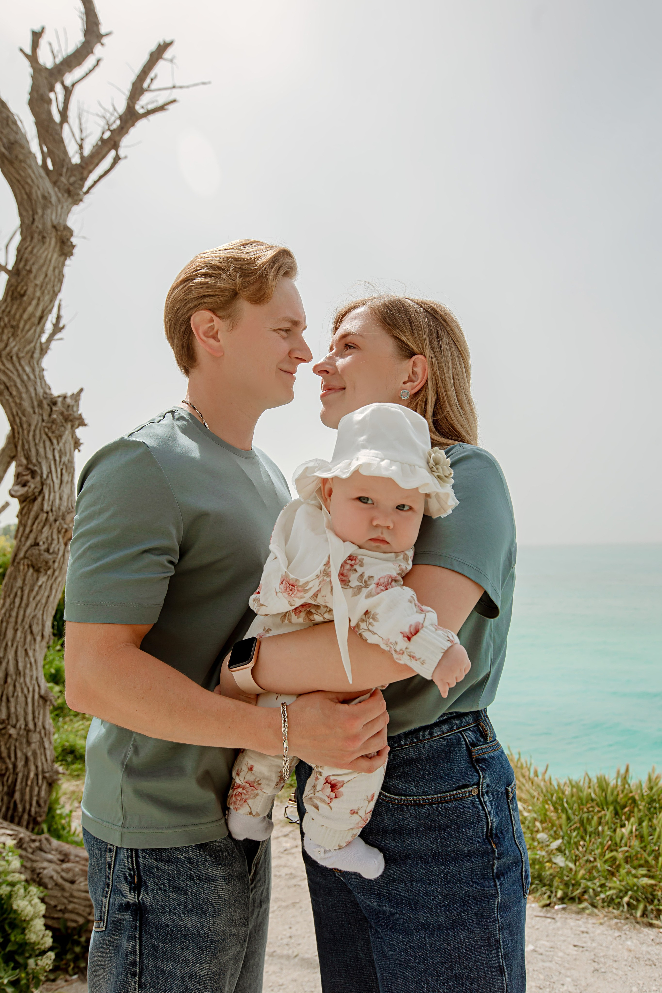 Екатерина, Денис и Мирра. Фотограф в Геленджике, Архипо-Осиповке, Абрау-Дюрсо, Кринице Виктория