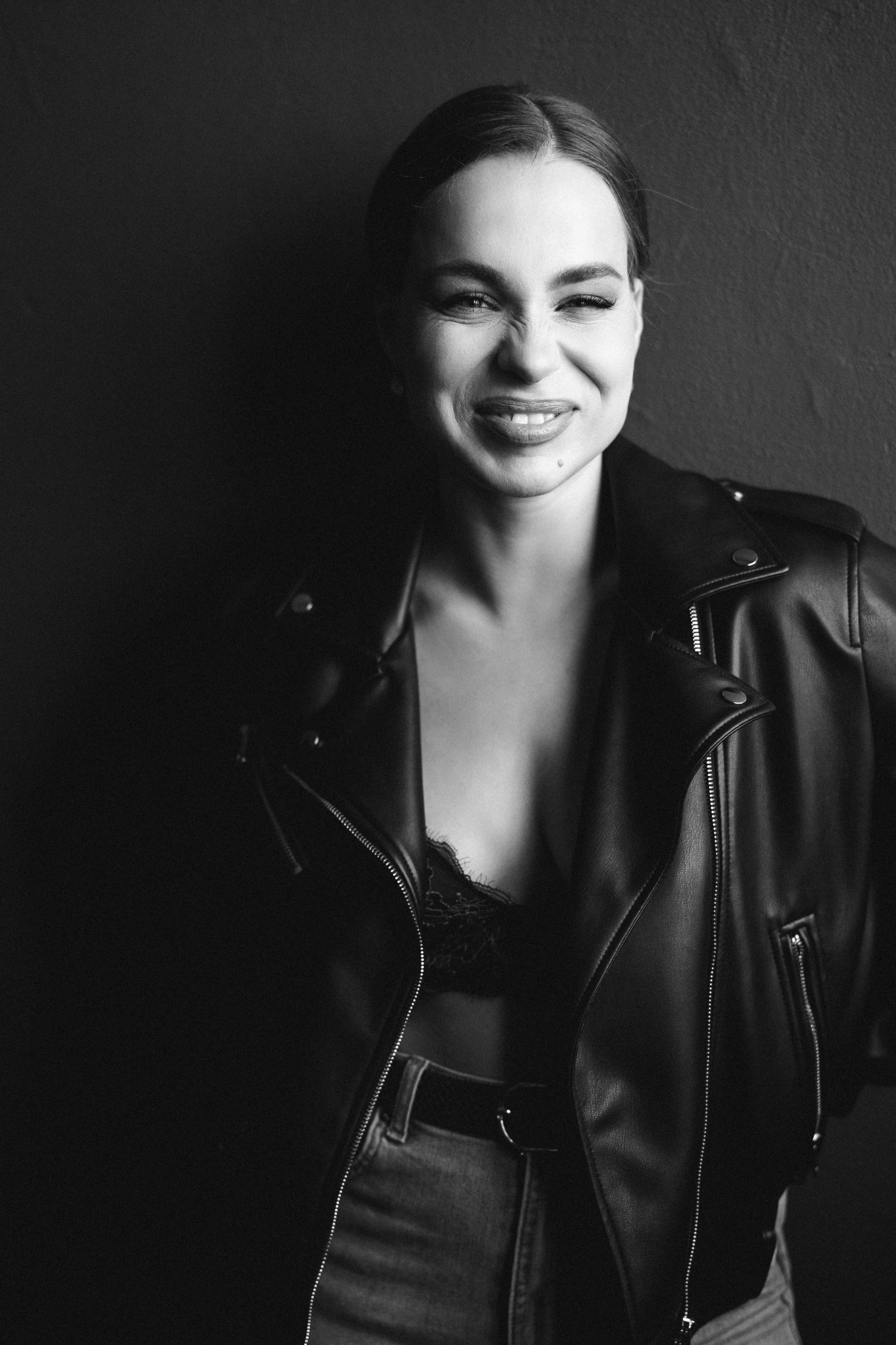 Проект «ОБЕЗОРУЖЕНА». Фотограф Марина Демура