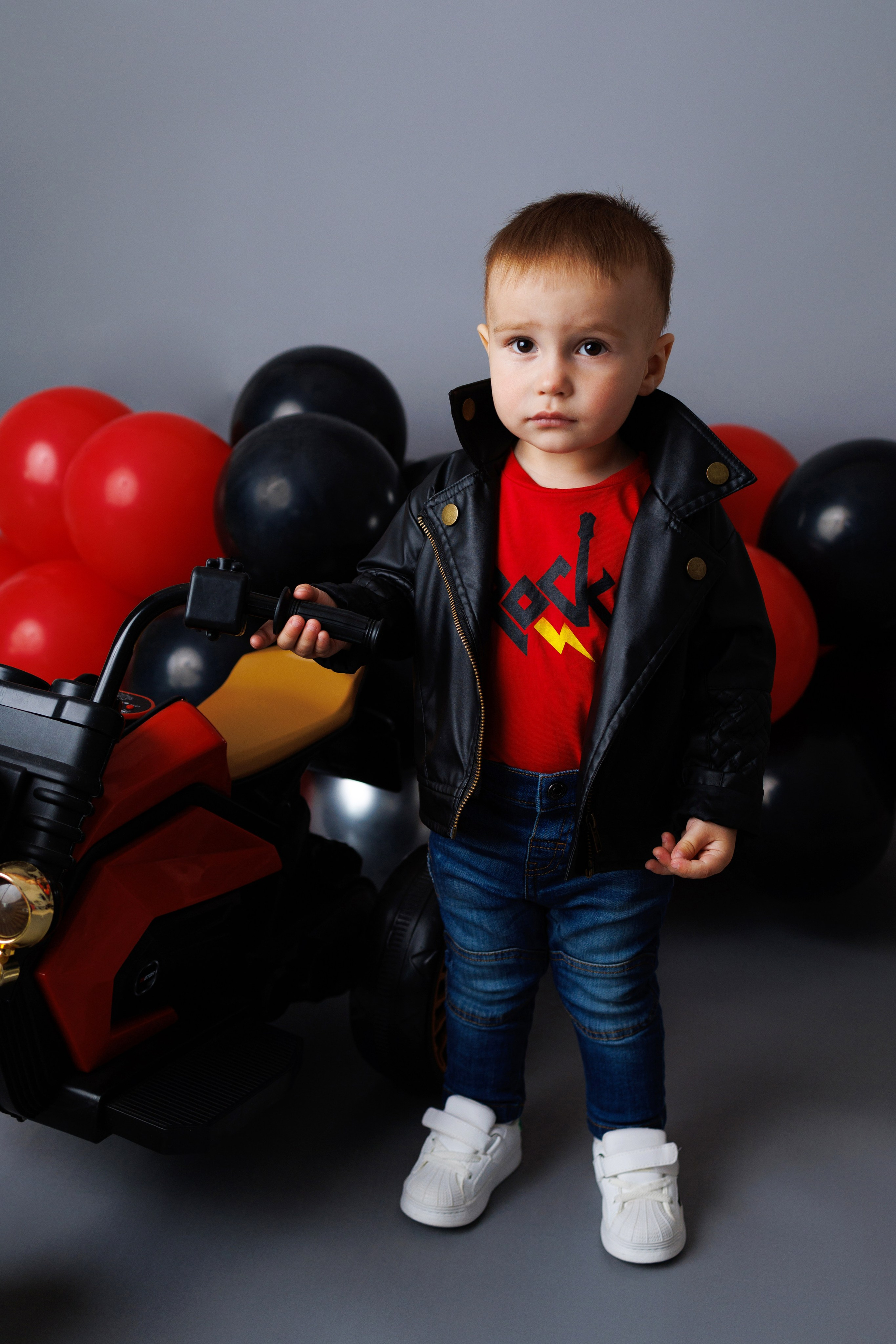 Тимофею 2 года. Фотограф новорожденный малышей Новосибирск