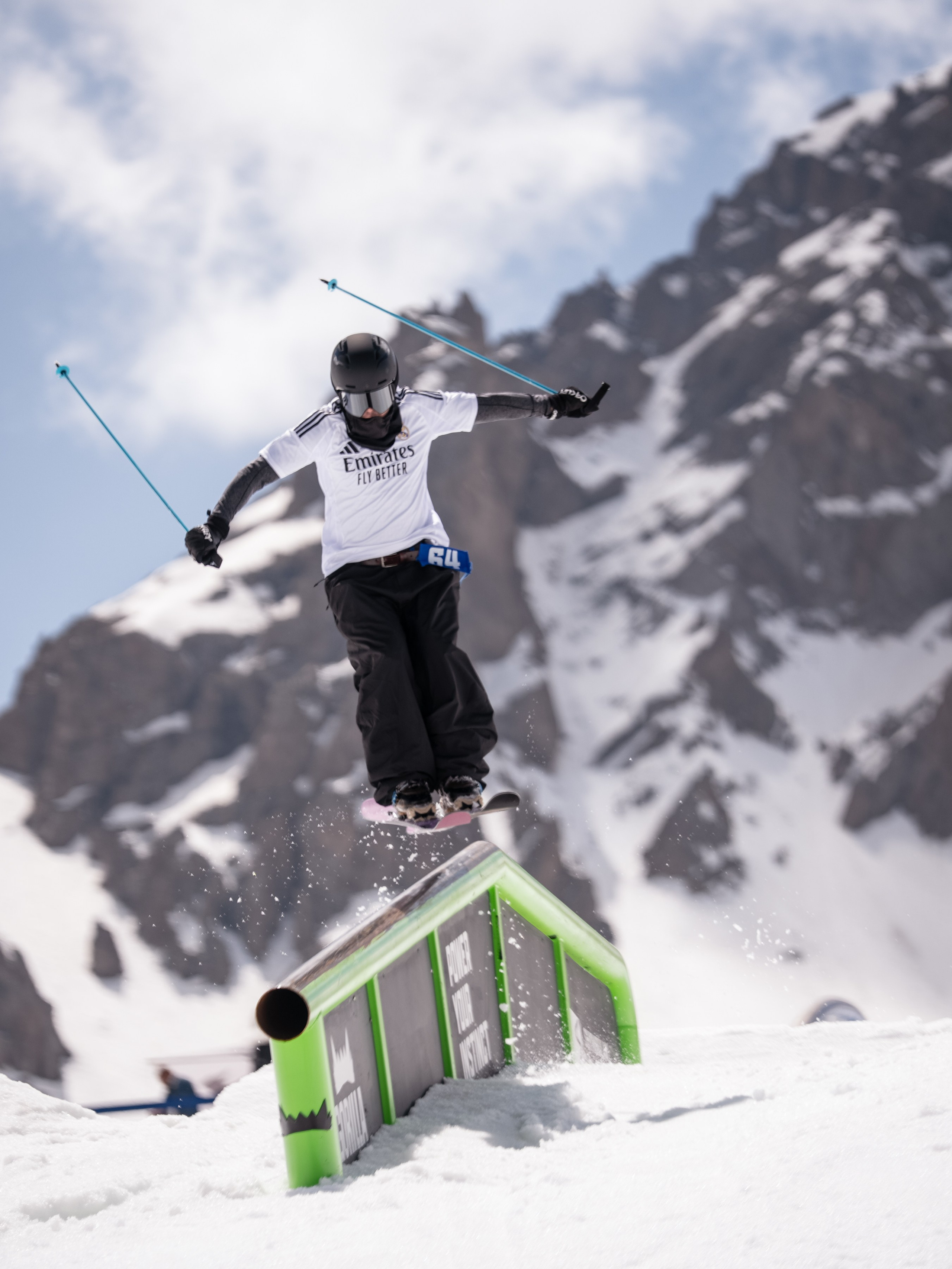 Gorilla IMBA CAMP 2026. Сайт Алматинского НЮ АРТ, будуар и фэшн фотографа Дениса Карпенко