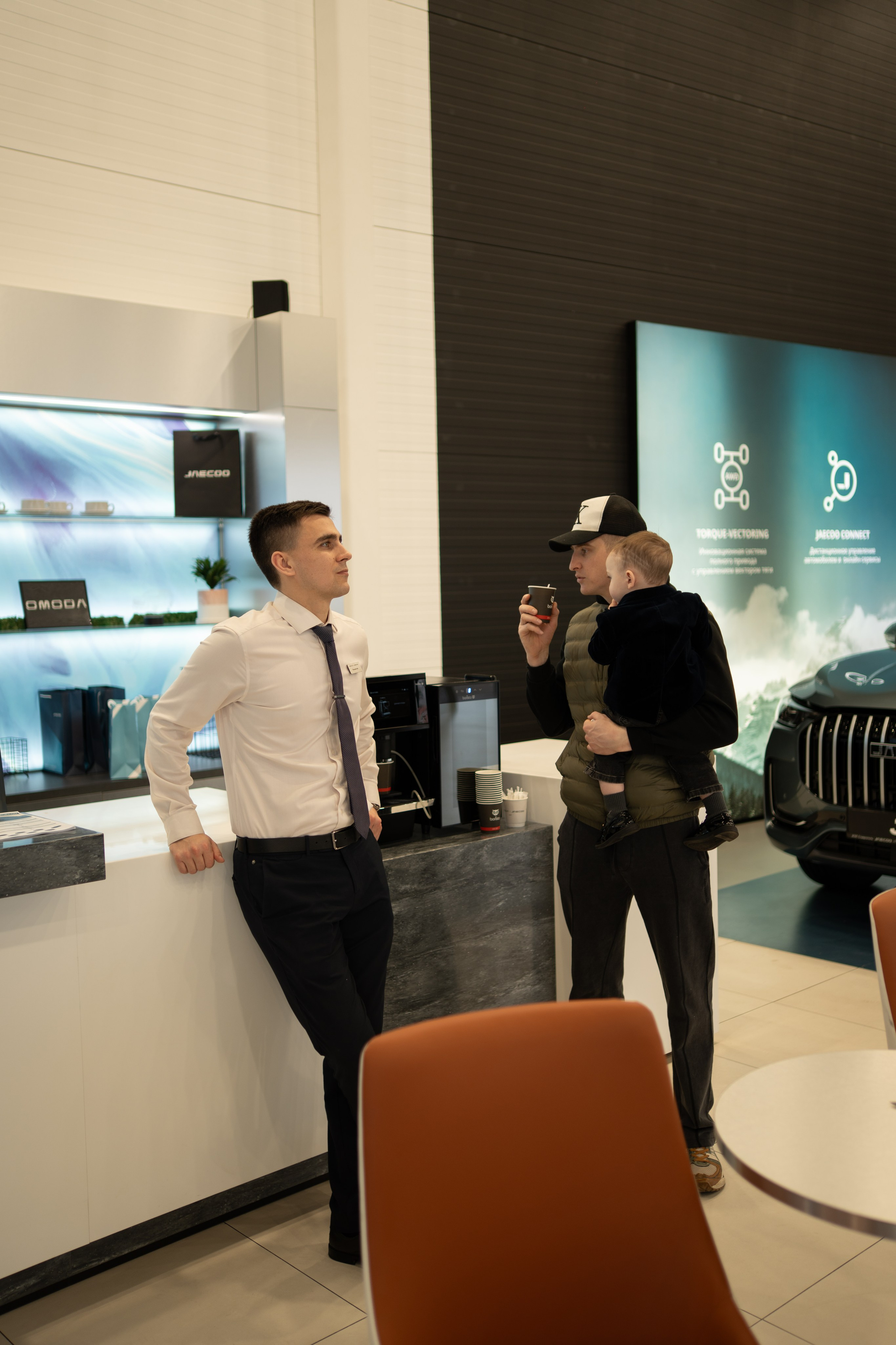 Репортаж с предновогоднего праздника в салоне OMODA. Фотограф, видеограф Пятигорск, Ставрополь, Ессентуки, Petlyakovs_photo