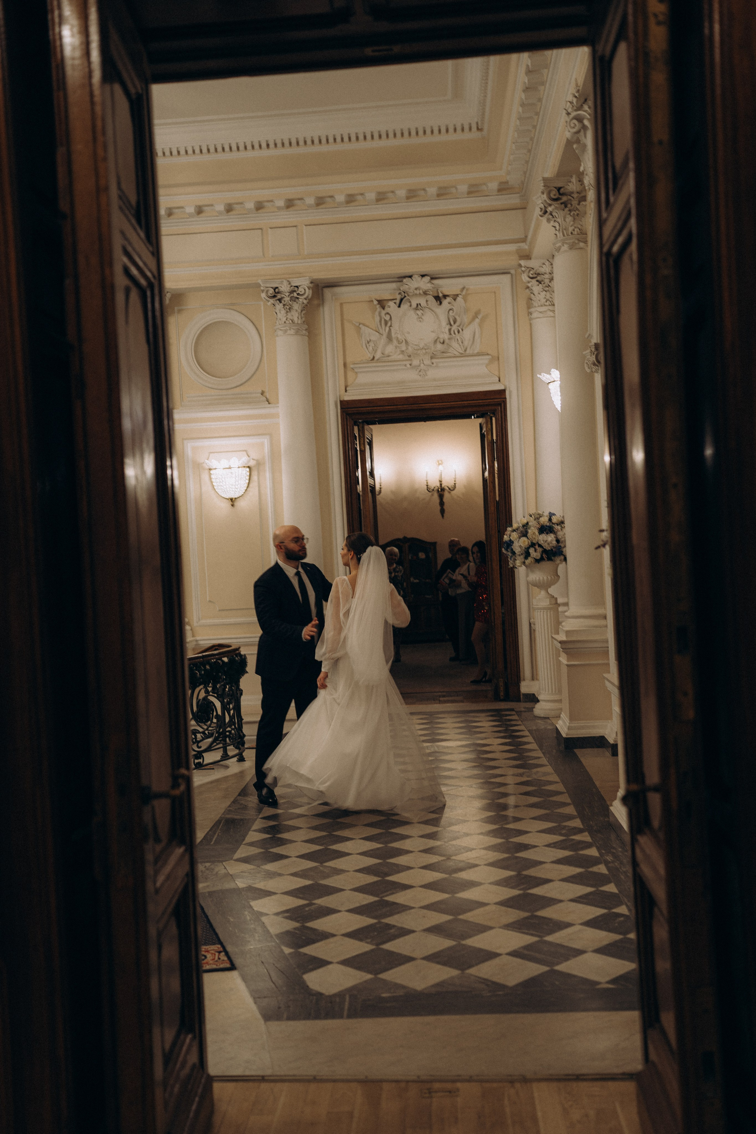 СВАДЕБНАЯ СЬЕМКА ВО ВТОРОМ ДВОРЦЕ (ДЕКАБРЬ) ТАКЖЕ СЬЕМКА В СТУДИИ НА ЧЕРНЫШЕВСКОЙ. Профессиональный фотограф, Санкт-Петербург — Виктория Богомолова