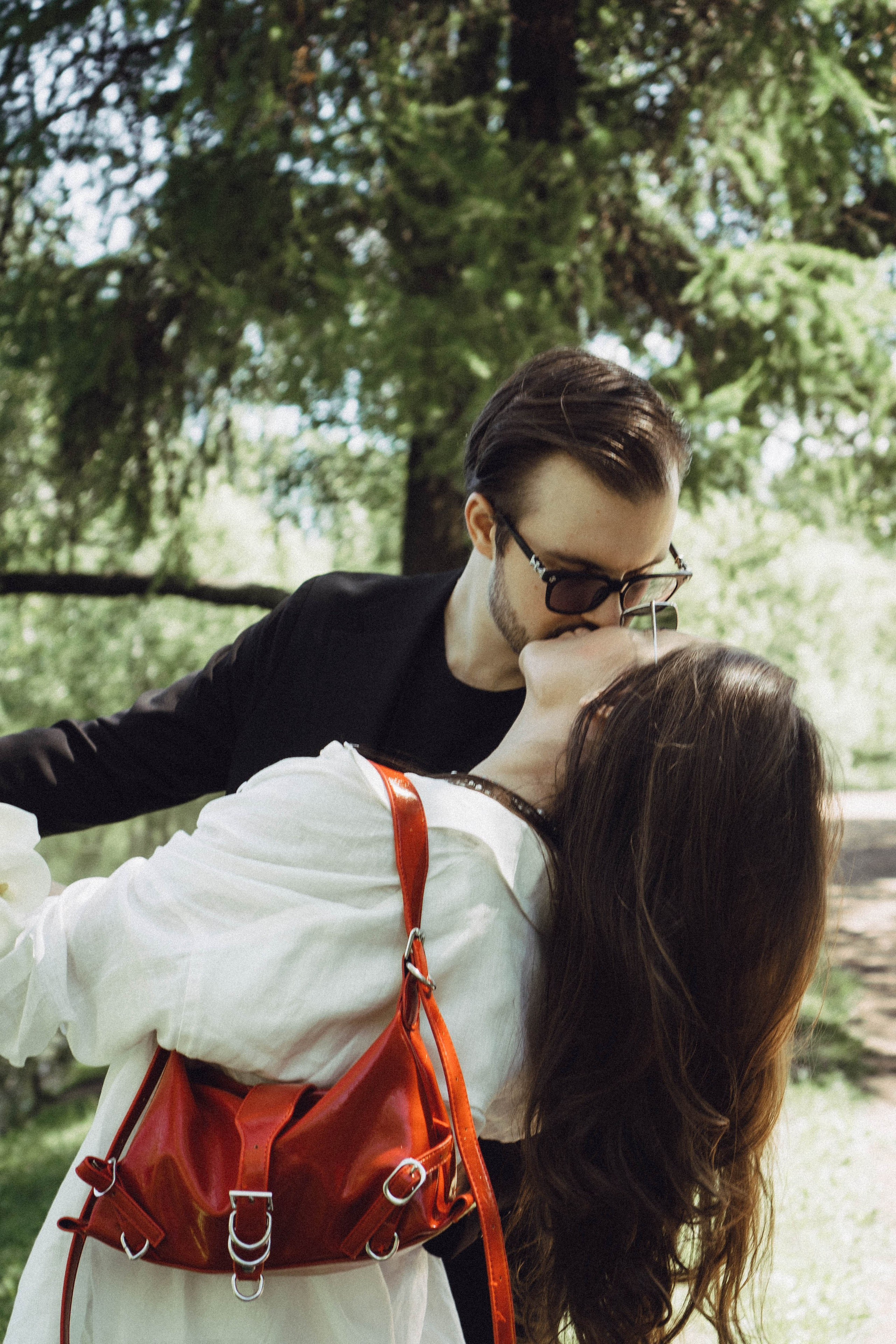 СВАДЕБНАЯ СЬЕМКА В ПАРКЕ ПОБЕДЫ И ПРОГУЛКА ПО МОСКОВСКОМУ ПРОСПЕКТУ. Профессиональный фотограф, Санкт-Петербург — Виктория Богомолова