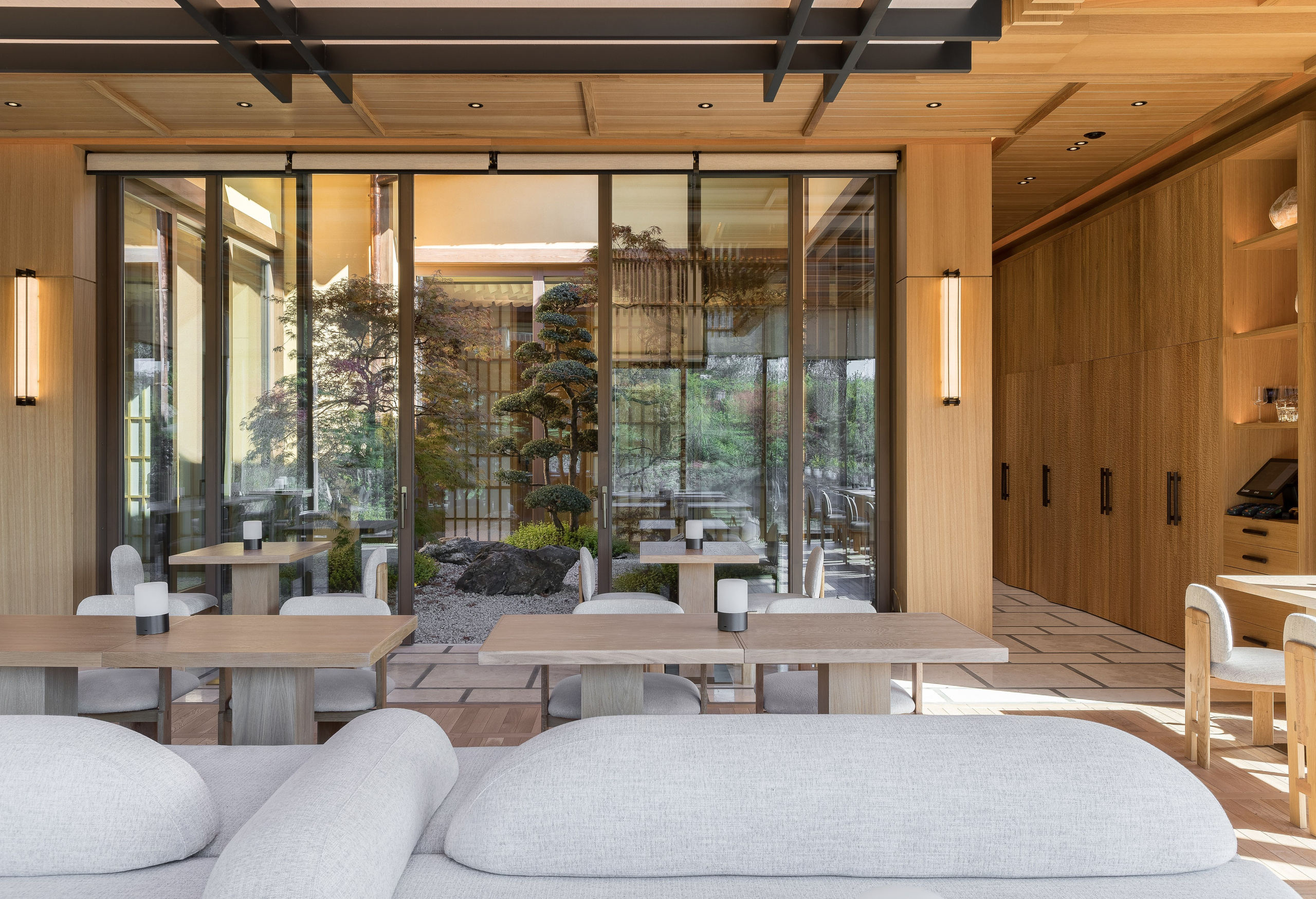 Ekaterina Symidi. Interior Photographer