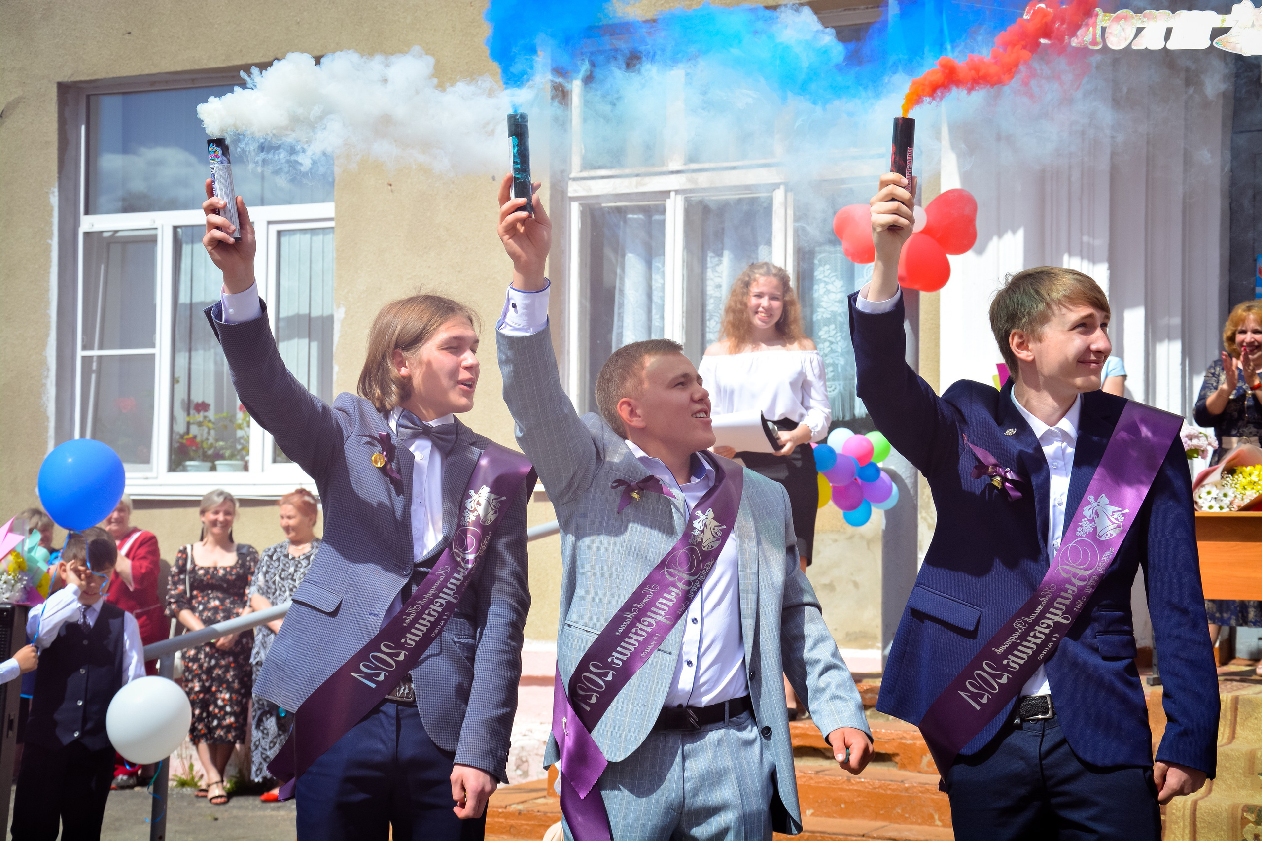Фотосессия последний звонок в школе. Фотограф Макс Огурцов в Нижнем Новгороде
