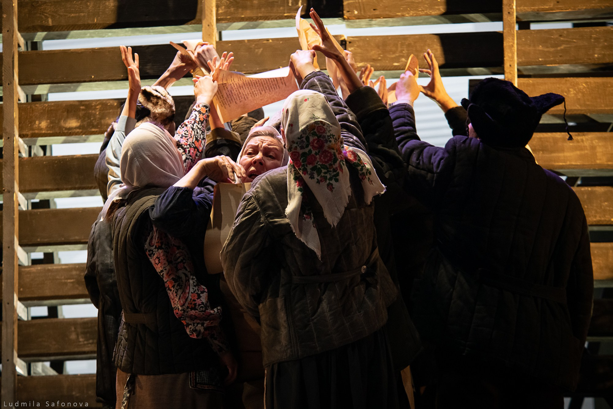 Матрёнин двор. Томский областной драматический театр. Lucytheatre