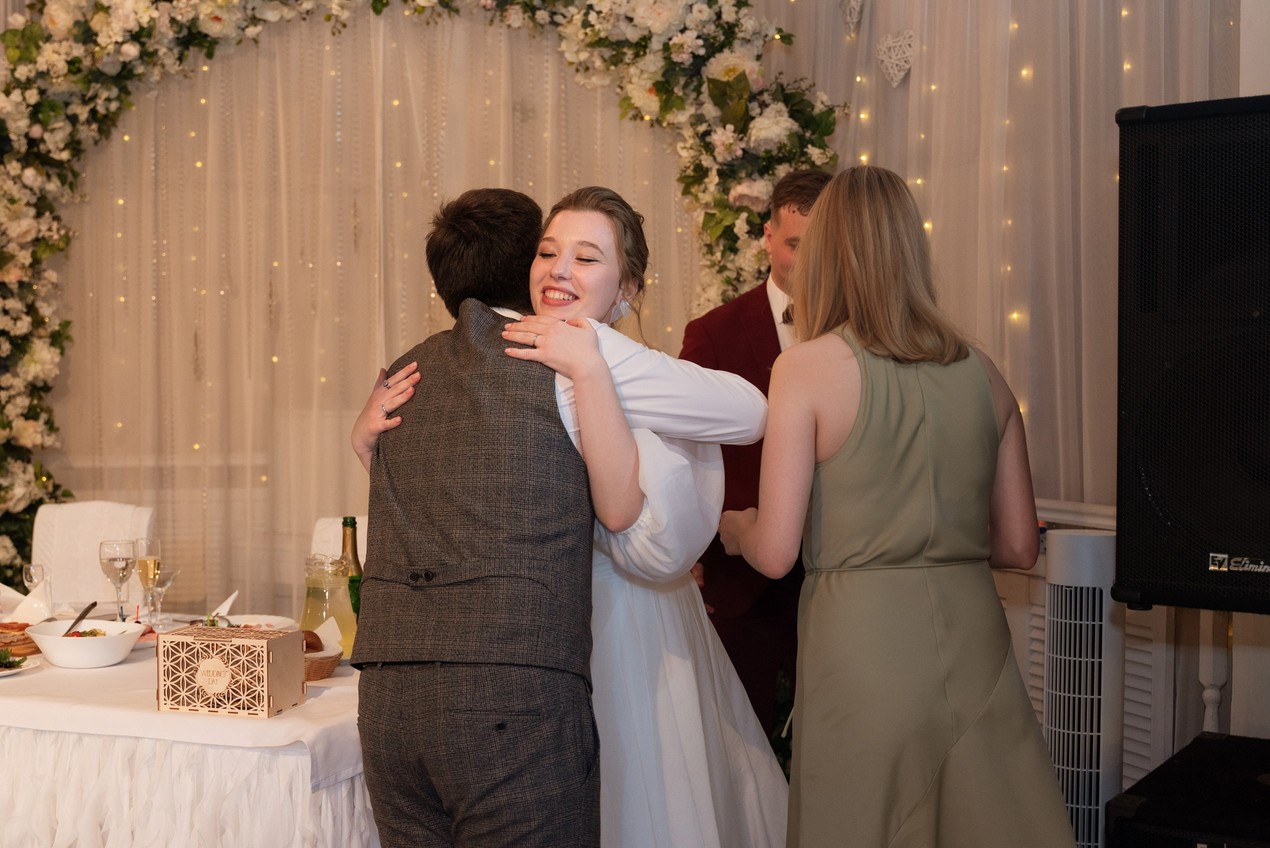 Егор и Елена | 02.06.24. Свадебный фотограф в Санкт-Петербурге Владислава Тюльпина