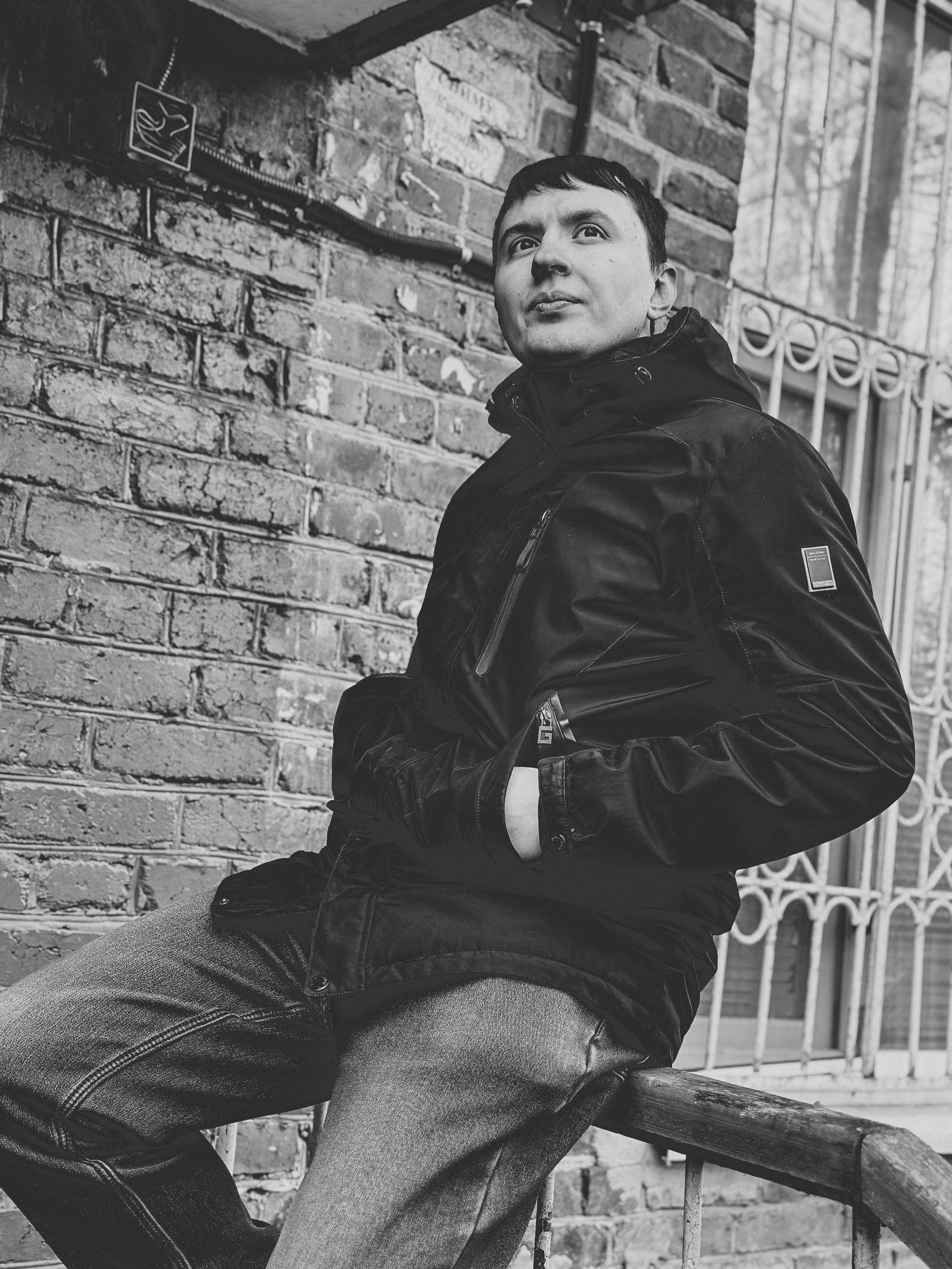 Прогулочная фотосессия с Димоном. Твой фотограф и видеограф в Тюмени — Сергей Бизин