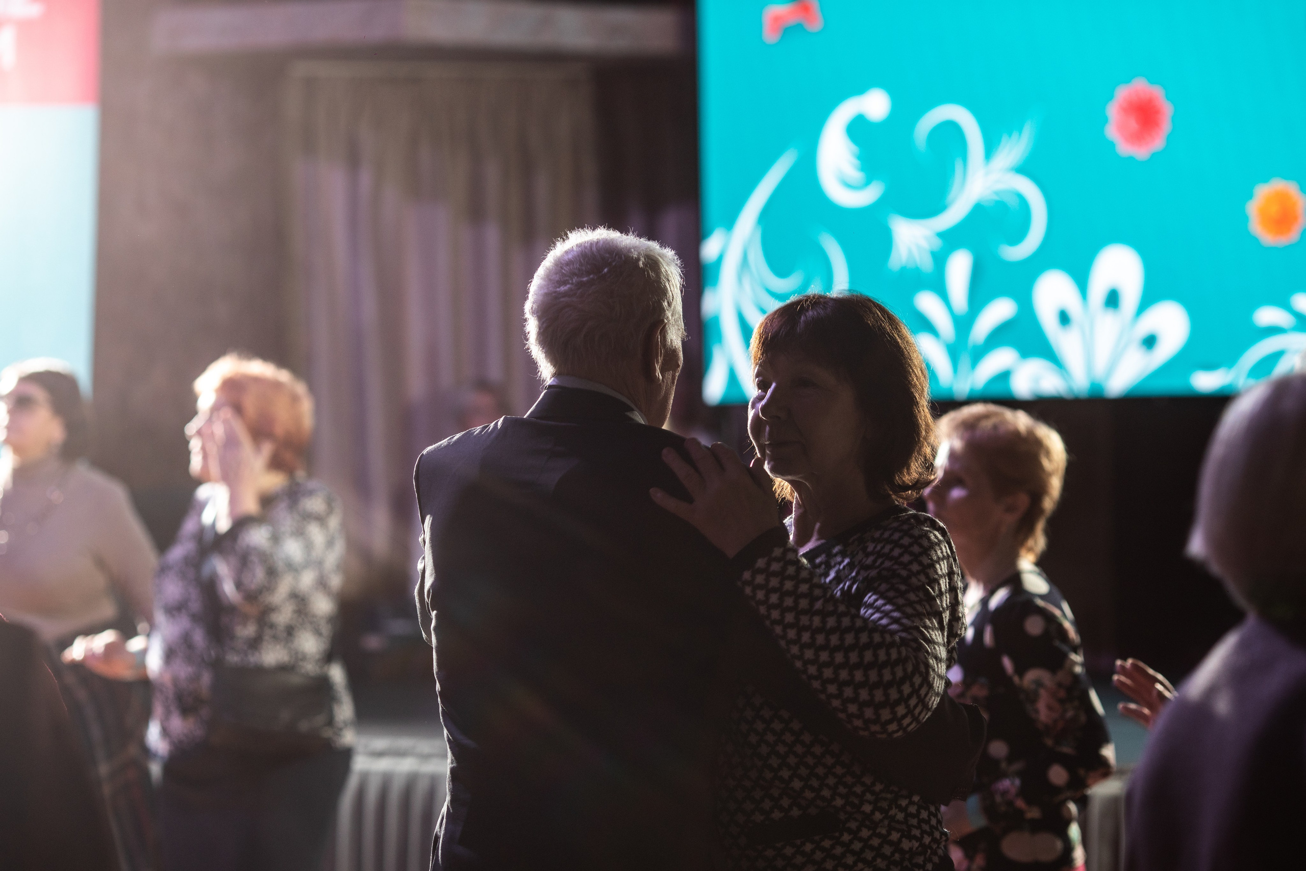 Жить по-новому 2026. Репортажный и свадебный фотограф в Челябинске Елисеев Павел