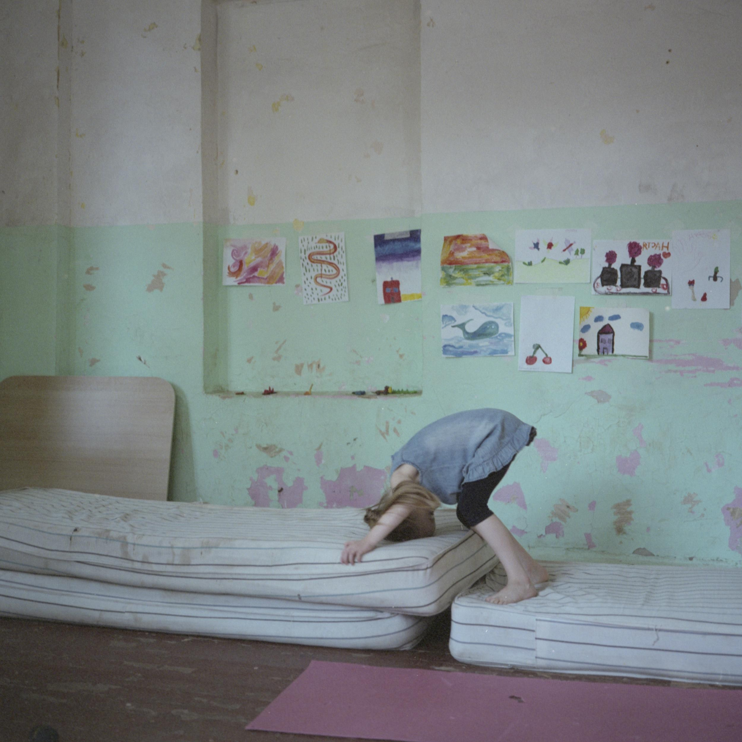 Азбука взросления. Полина Сойреф, портретный и документальный фотограф