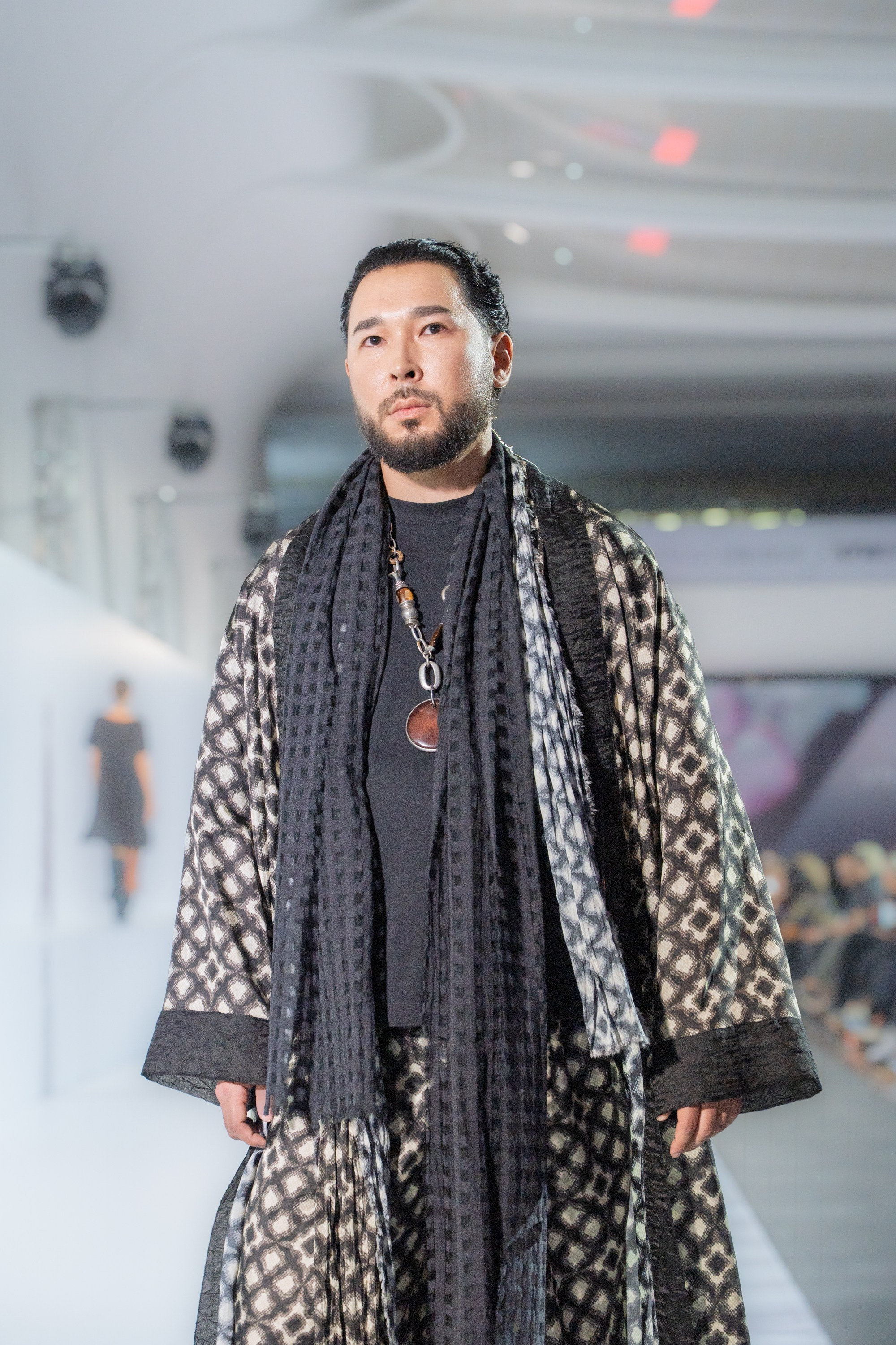 Yerlan Zholdasbek. Сайт Алматинского НЮ АРТ, будуар и фэшн фотографа Дениса Карпенко