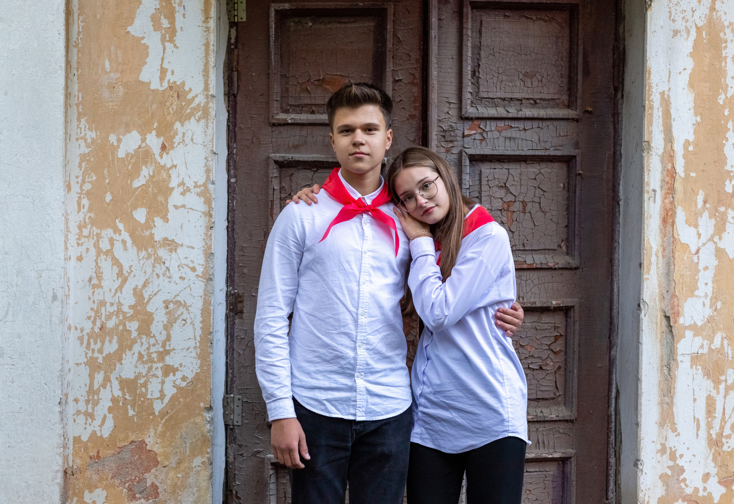 Пионеры заброшенная лесная школа, 9Б — школа 92. Выпускные альбомы Воронеж от Веры Соколовой