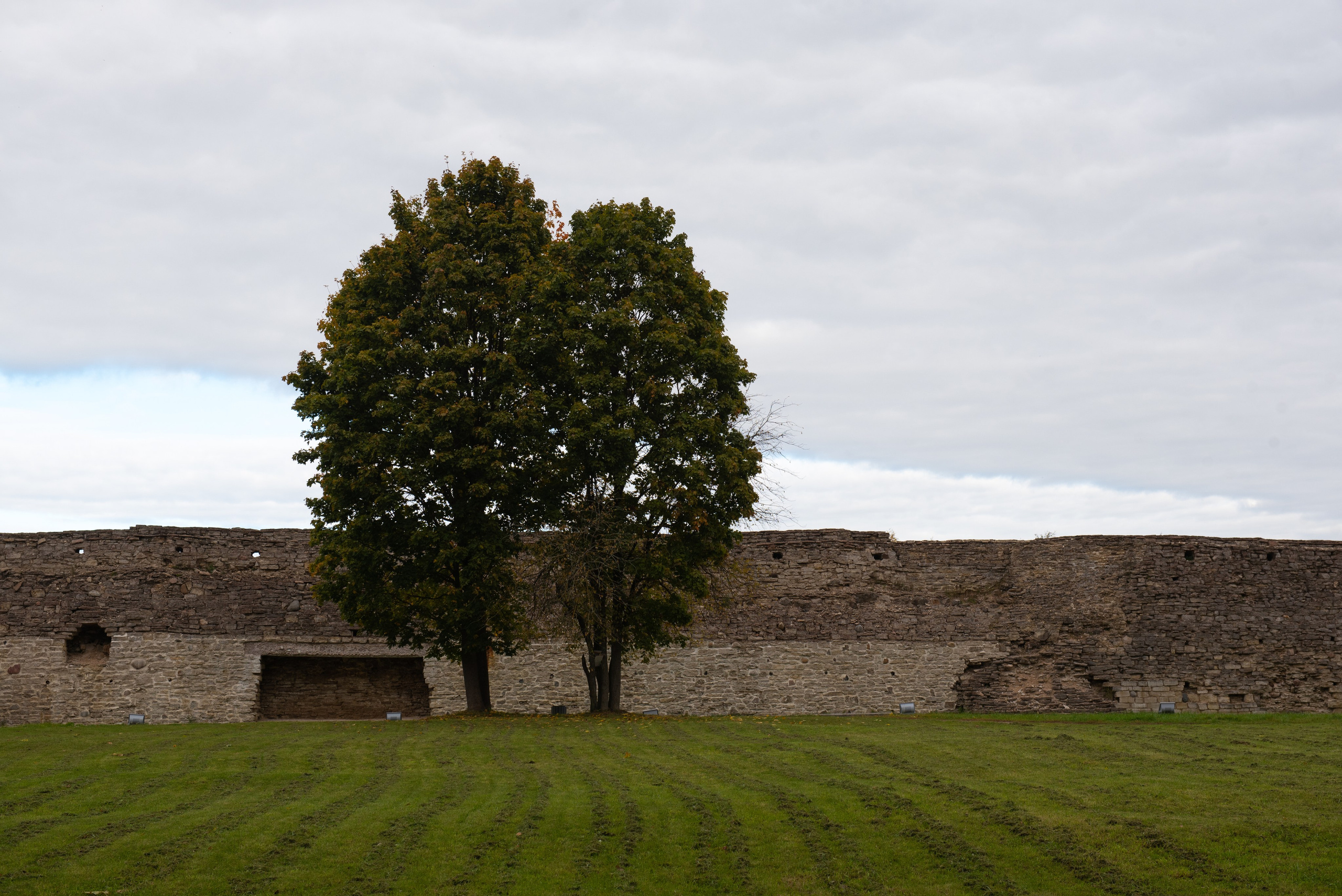 Изборск. Портретный и архитектурный фотограф в Москве и Санкт-Петербурге