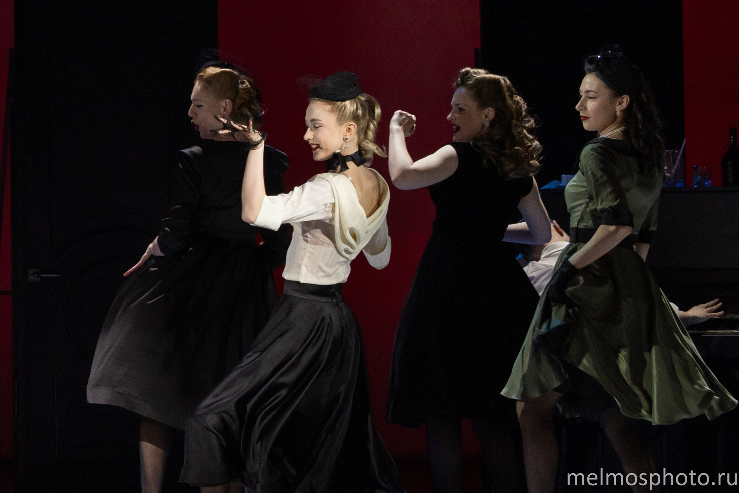 «Маленькая опера» в Малом театре. Репортажный, архитектурный, театральный и файн-арт фотограф Лена Мельникова в Москве