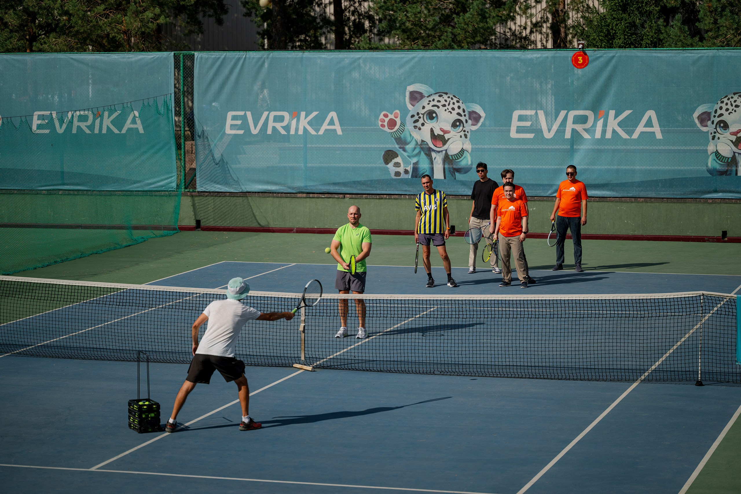 Конференция/Игра в тенис — BakoTech&Cloudfire. Фотограф в Алматы — Алексей Коньков | Репортаж, свадьбы, портреты
