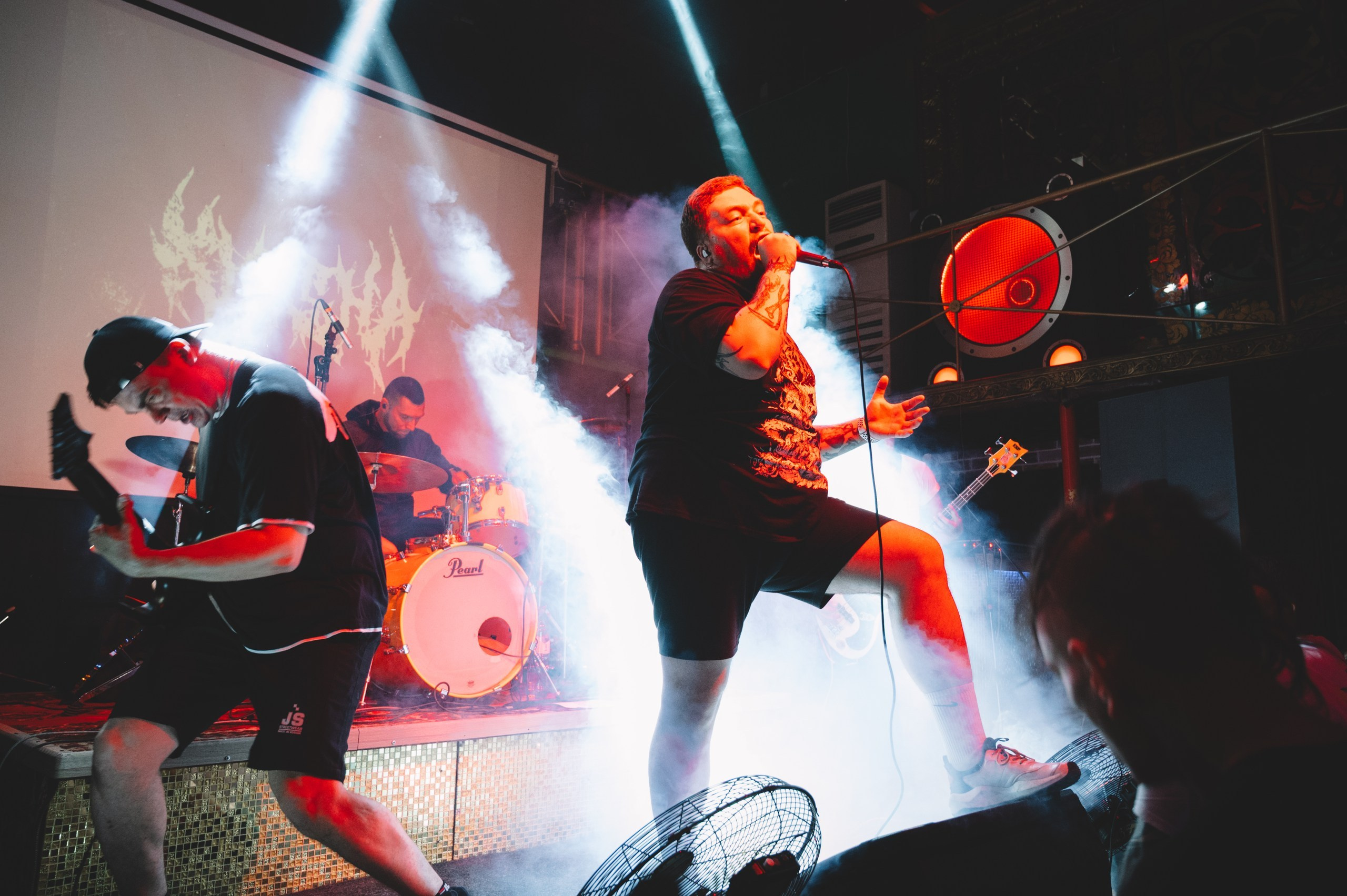 KURSHA при поддержке The Koloss и Fuck your depression. Фотограф Анна Темнова. Пенза