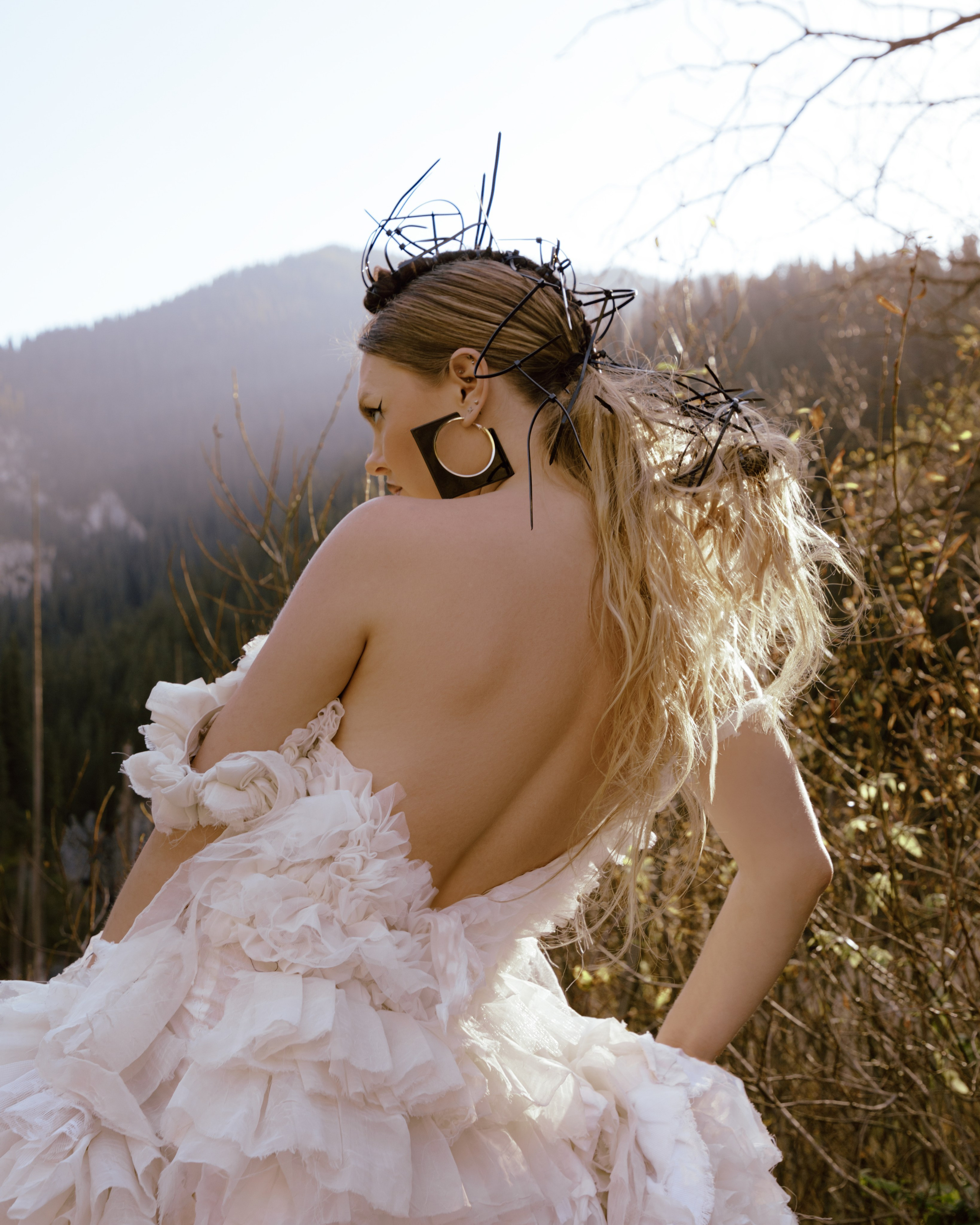 Озеро/ Софа. Art & Fashion фотограф Москва Анна Курмаева