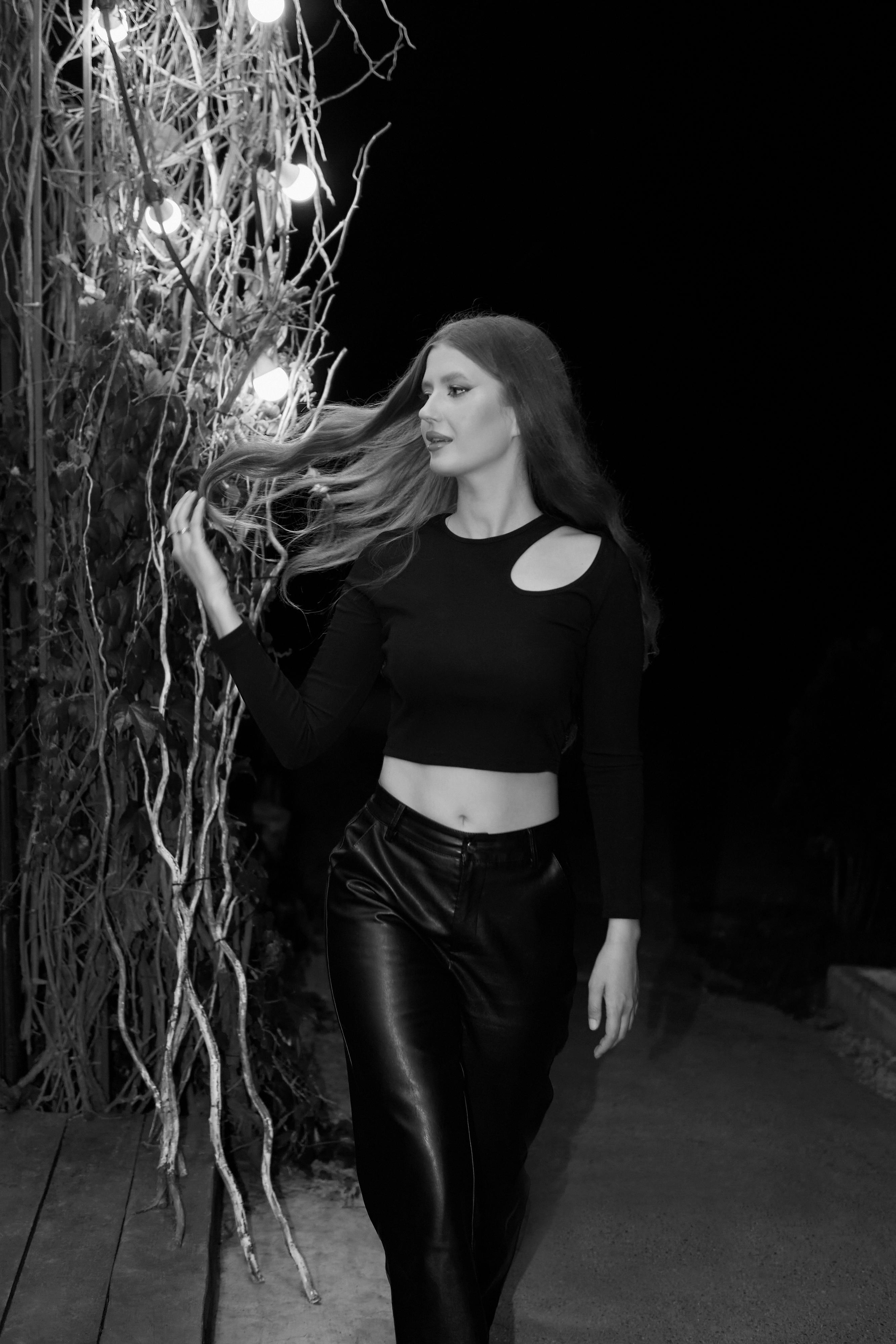 Оля. Ночная съемка. Фотограф Александра Лазарева