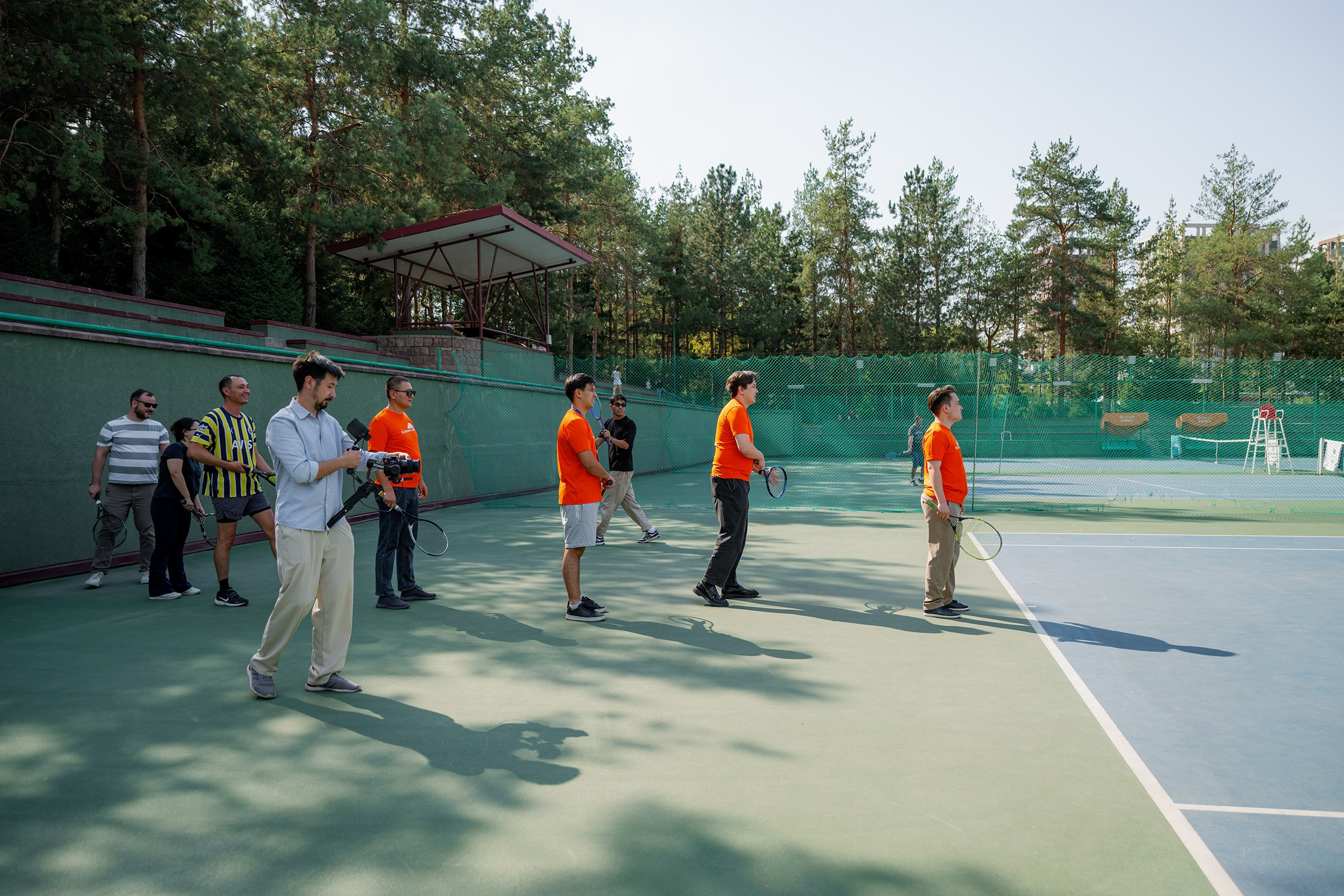 Конференция/Игра в тенис — BakoTech&Cloudfire. Фотограф в Алматы — Алексей Коньков | Репортаж, свадьбы, портреты