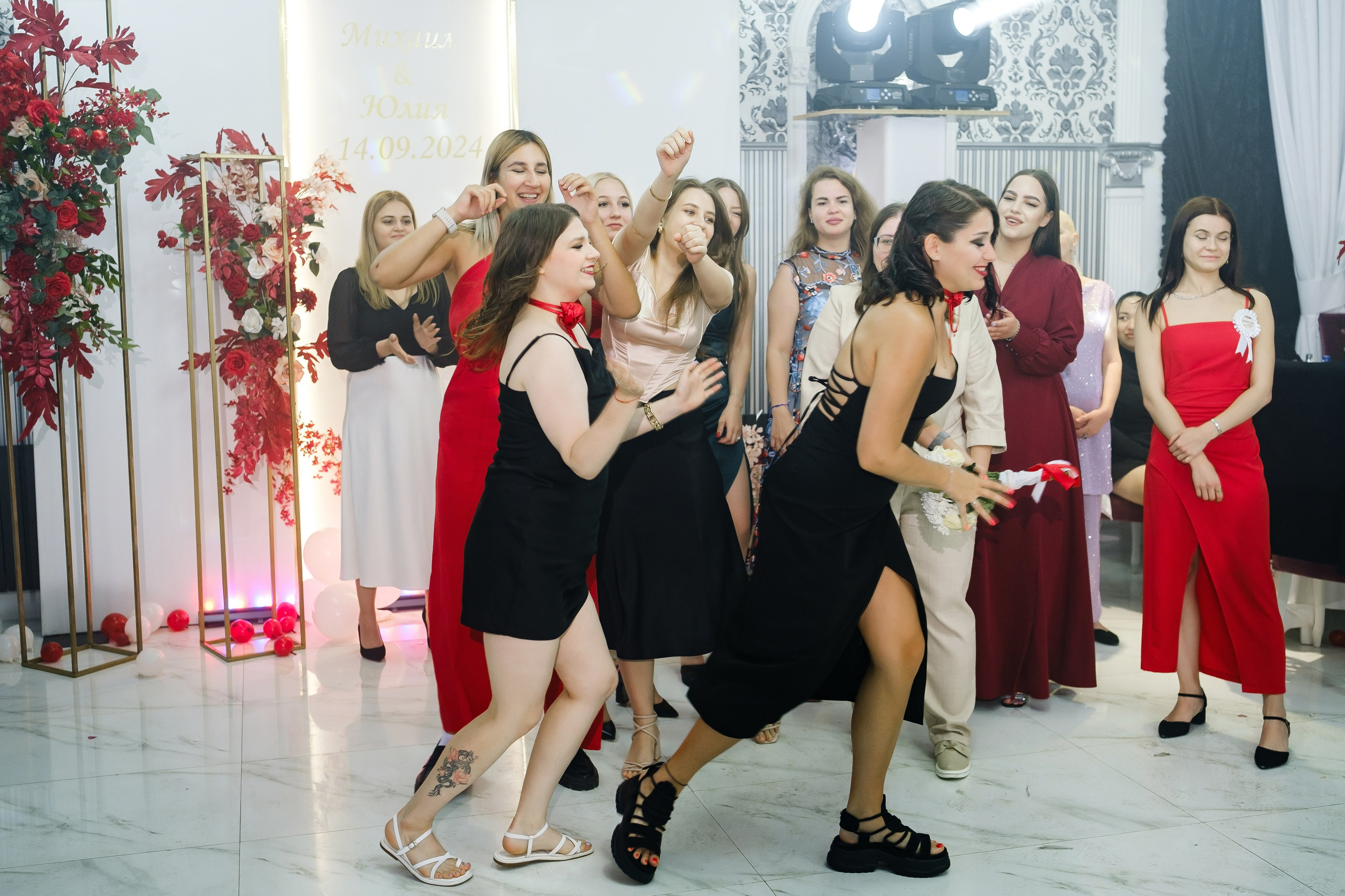 Михаил и Юлия. Свадебный фотограф | репортаж | праздники | крещение