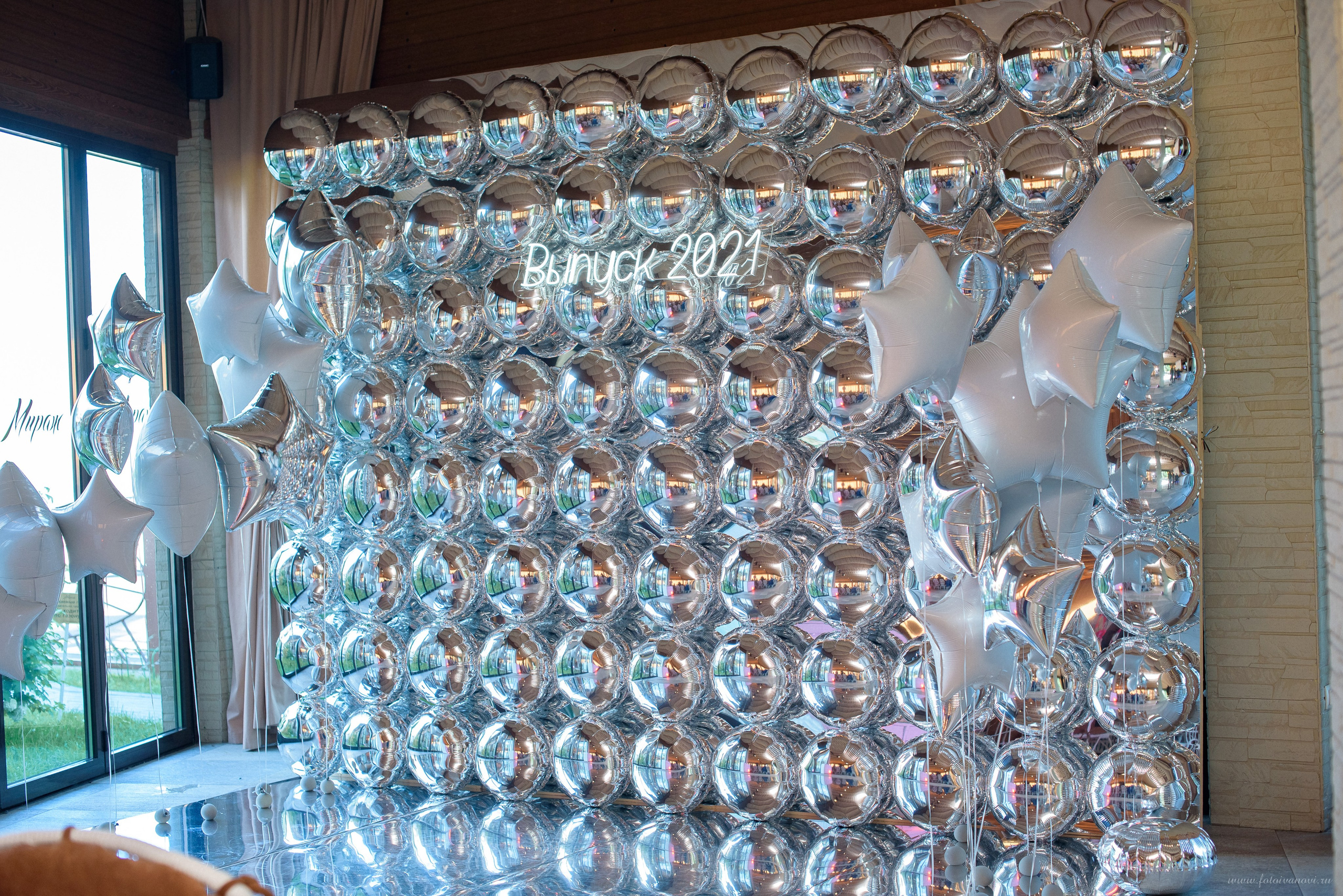 Выпускной 9-11классы. Выпускные книги Анапа Новороссийск Краснодар