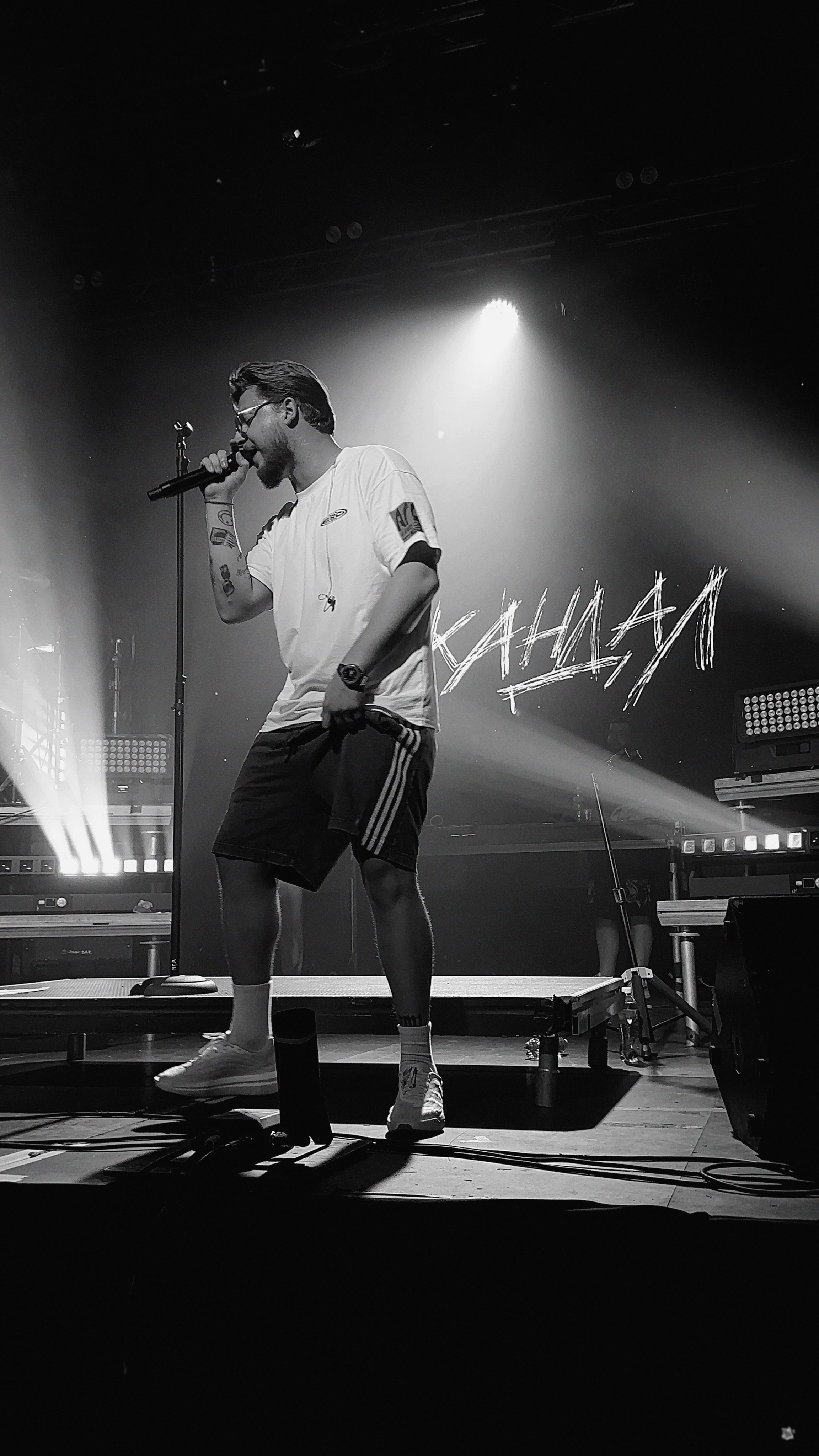 ГАРИК ПОГОРЕЛОВ | 25 октября. Hmliber — фотограф и контент-креатор из Петербурга