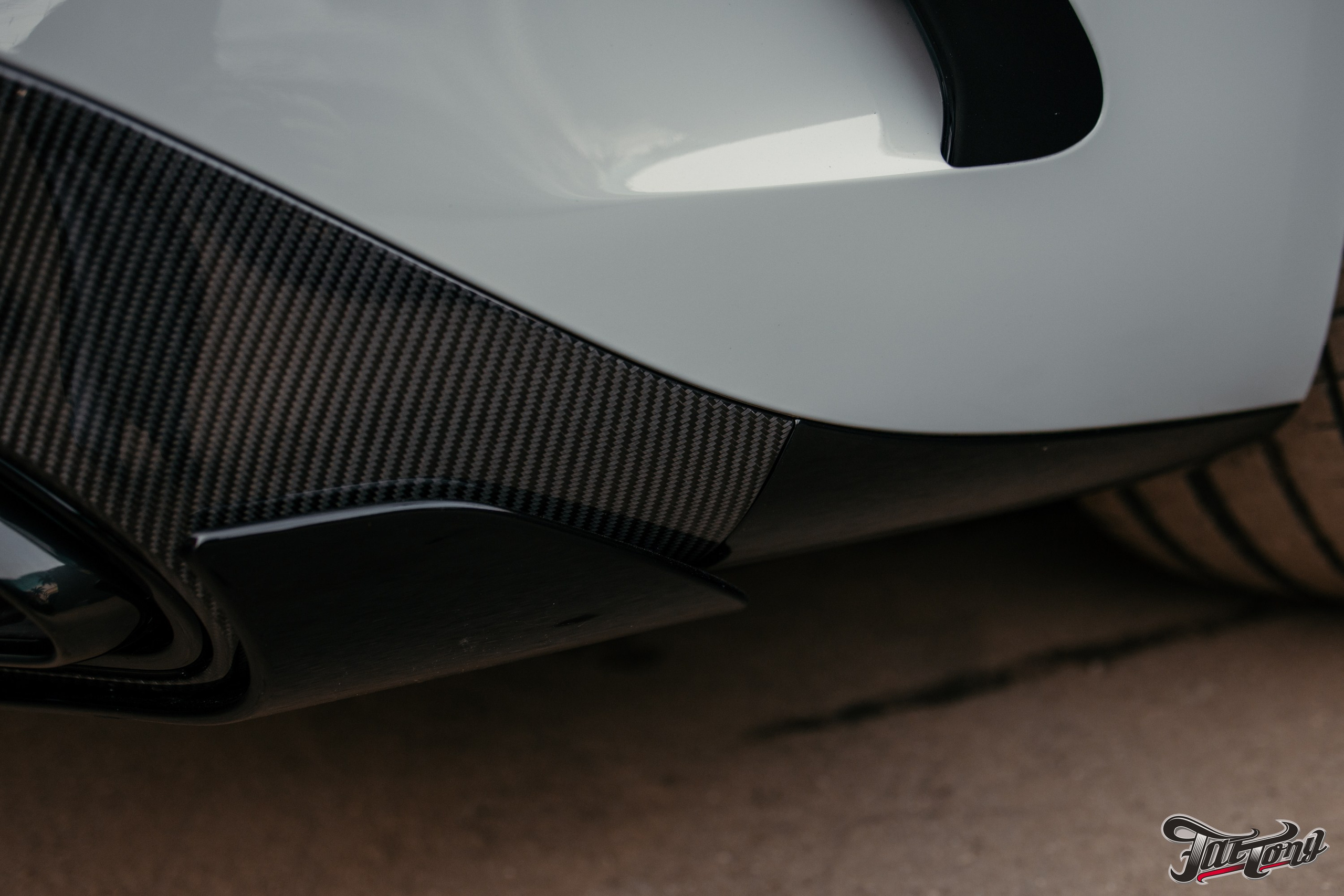 Mercedes SL63 amg классический карбон глянцевых элементов кузова. DeLorein