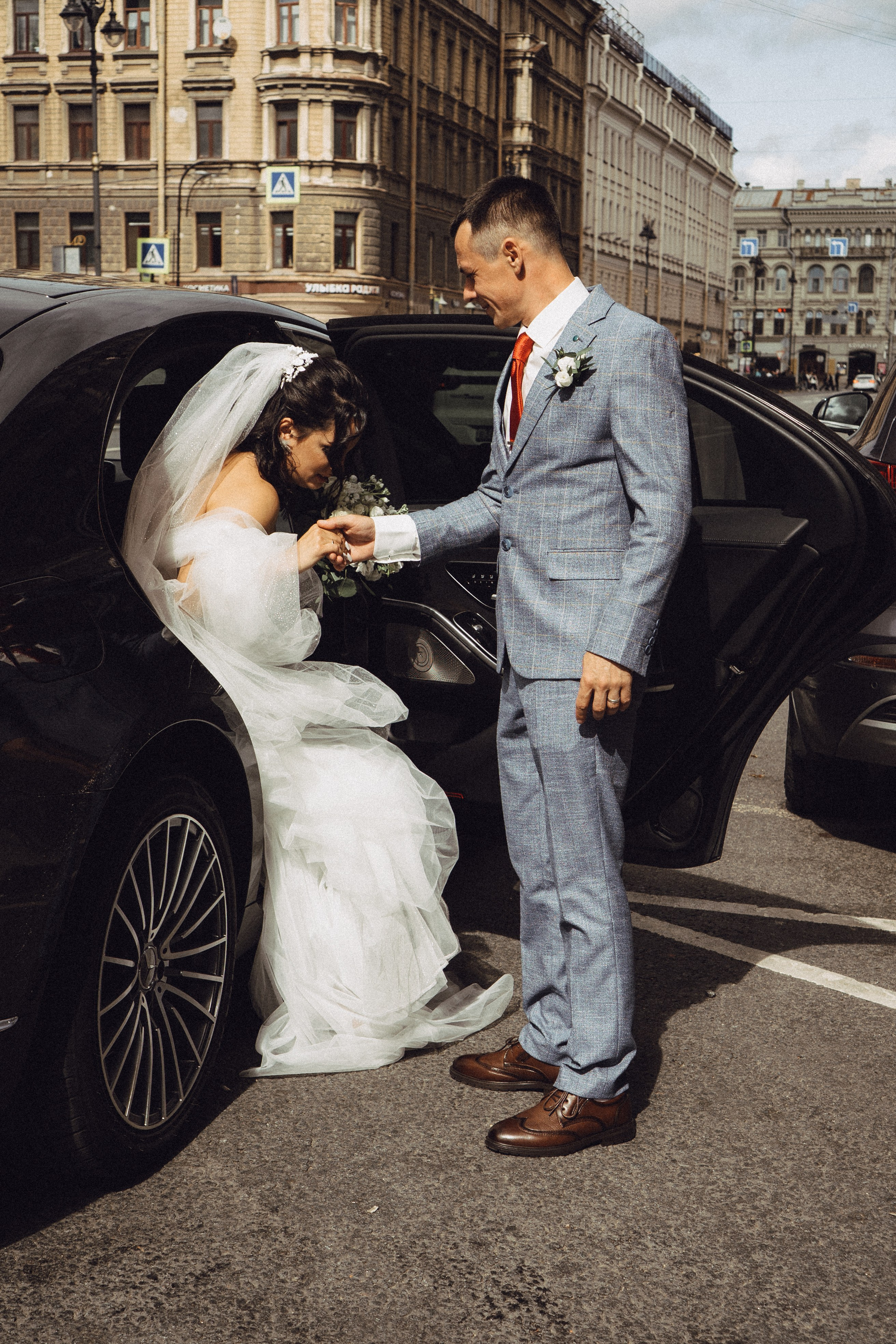 СВАДЕБНАЯ ПРОГУЛКА РЕСТОРАН МЫ ЖЕ НА ТЫ И ФОТОСЕССИИЯ С АВТОМОБИЛЕМ. Профессиональный фотограф, Санкт-Петербург — Виктория Богомолова