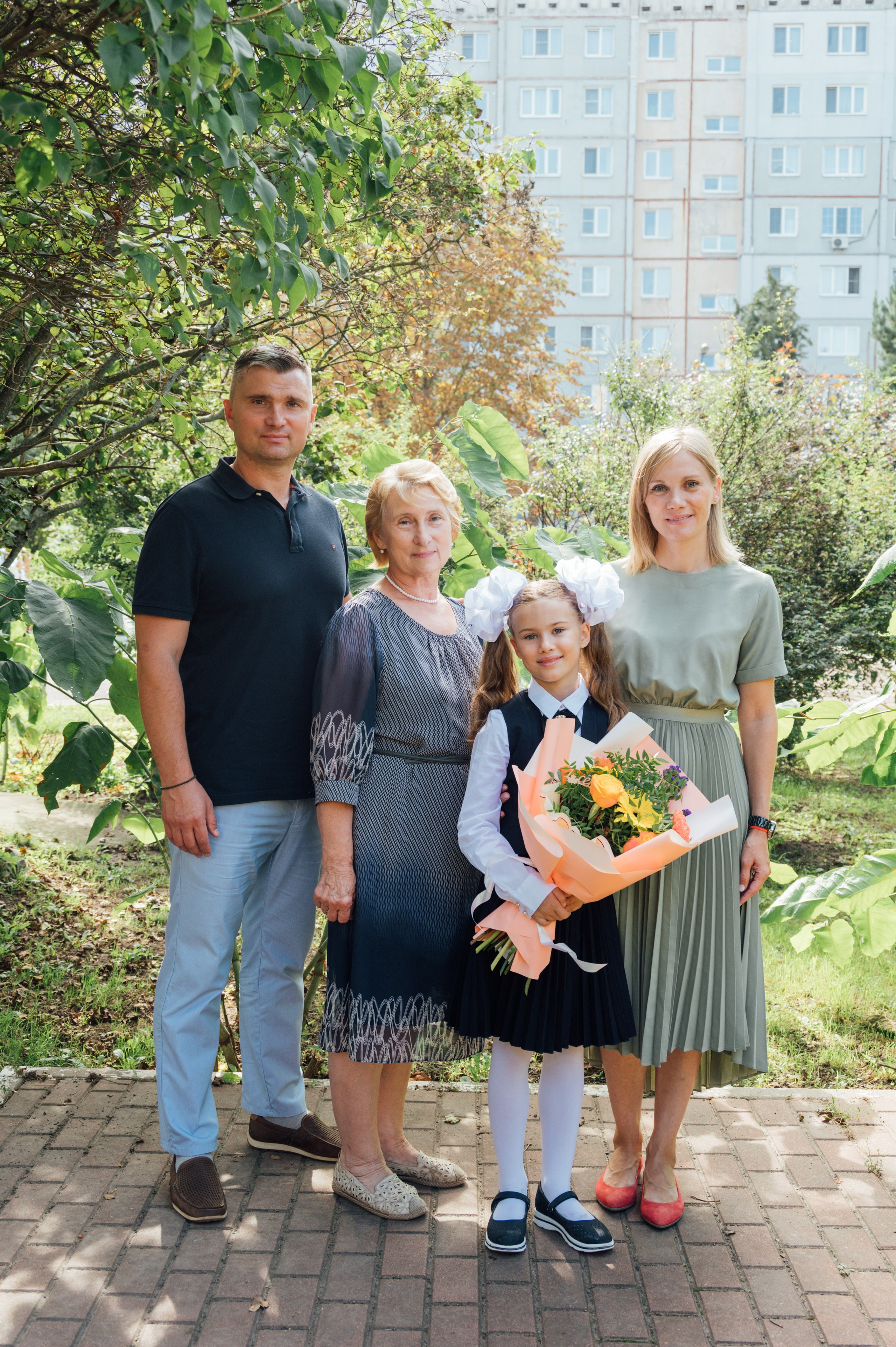 Школьная фотосессия в Туле. Портретный, семейный, свадебный фотограф. Бизнес, контент съёмка. Тула