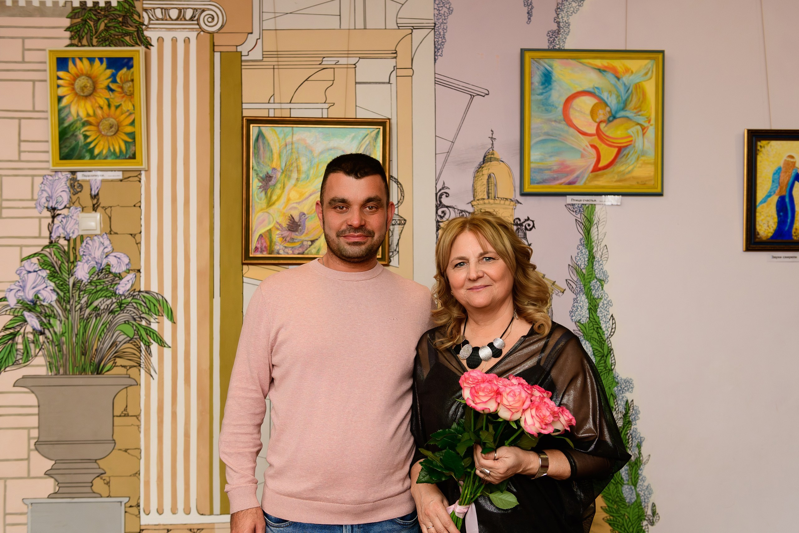 Выставка «Влюбленная в мир». Художница Татьяна Иванова-Гуляева. Фотограф Валерия Голубева (Миронова)