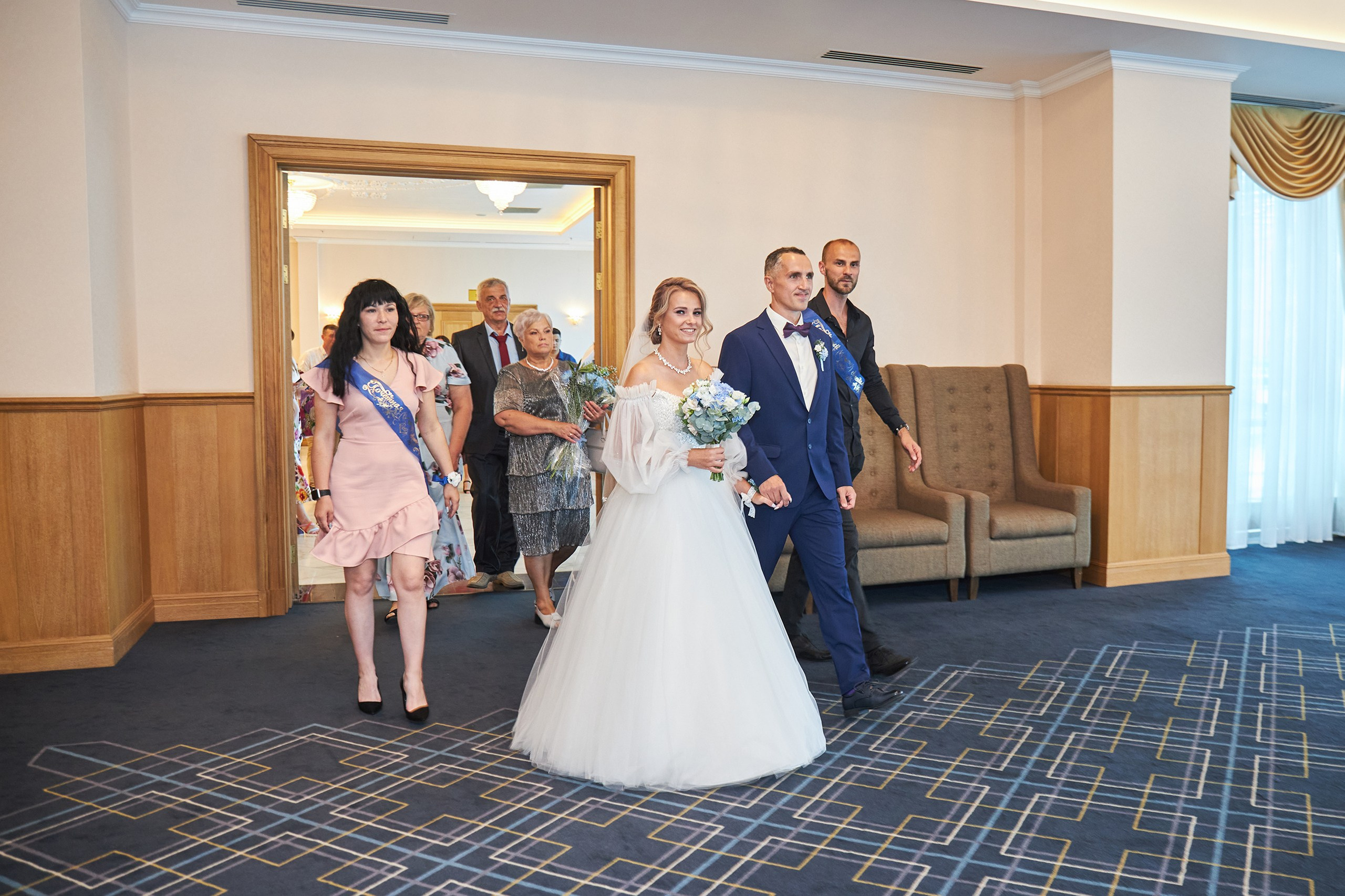 Женя и Даша