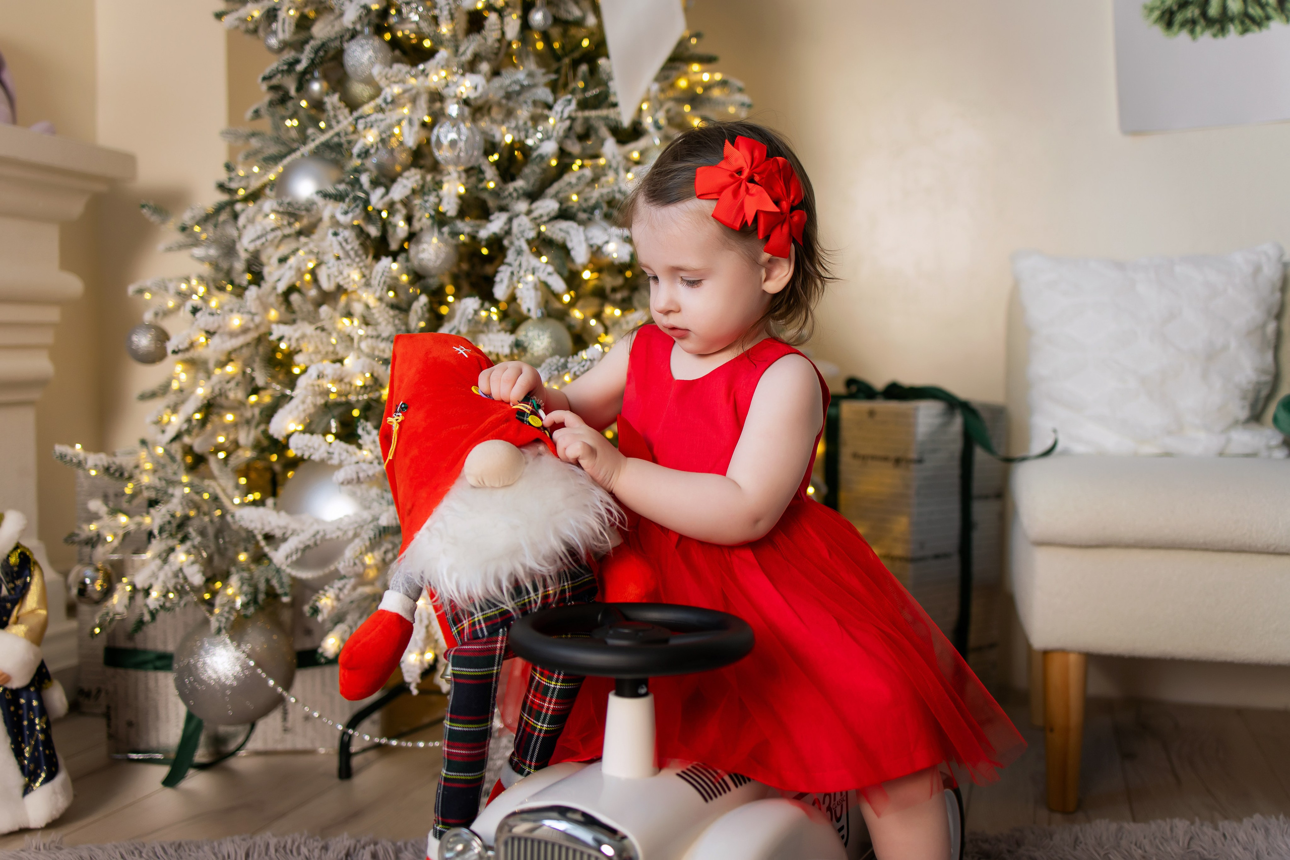 Ваши фотографии. Интерьерная фотостудия Background в Омске