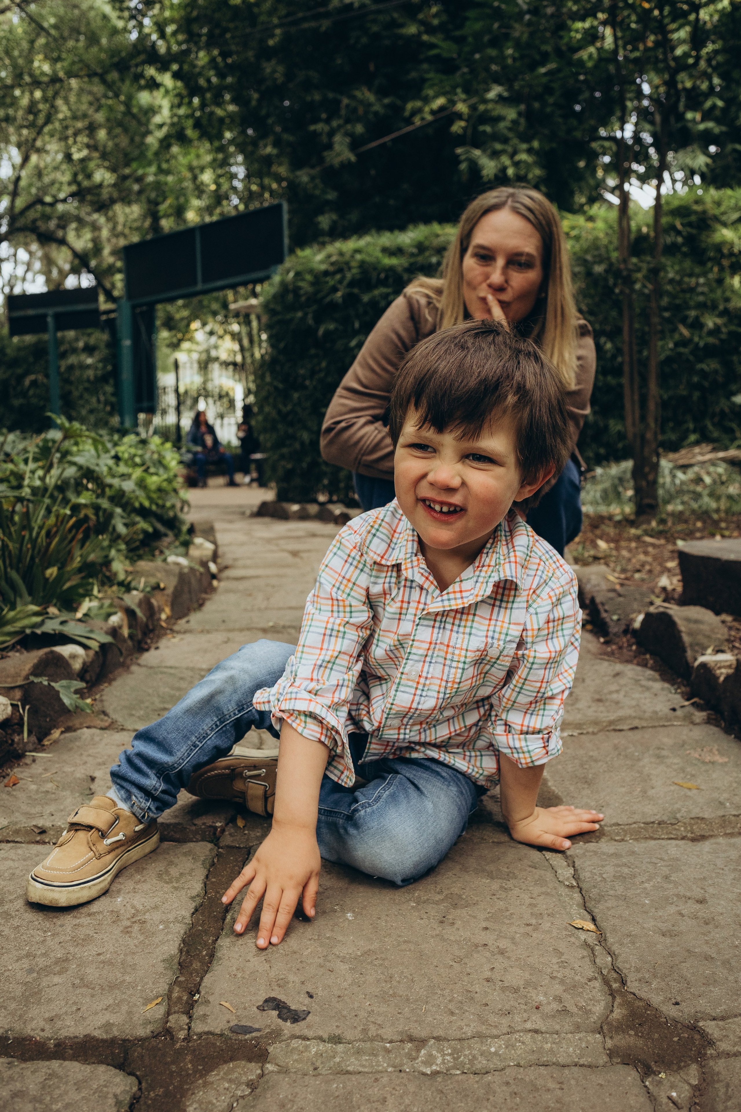 Sesión de fotos de mama e hijo en el Parque México, Condesa, Ciudad de México. Ирина Крохалева. Семейный фотограф в Екатеринбурге