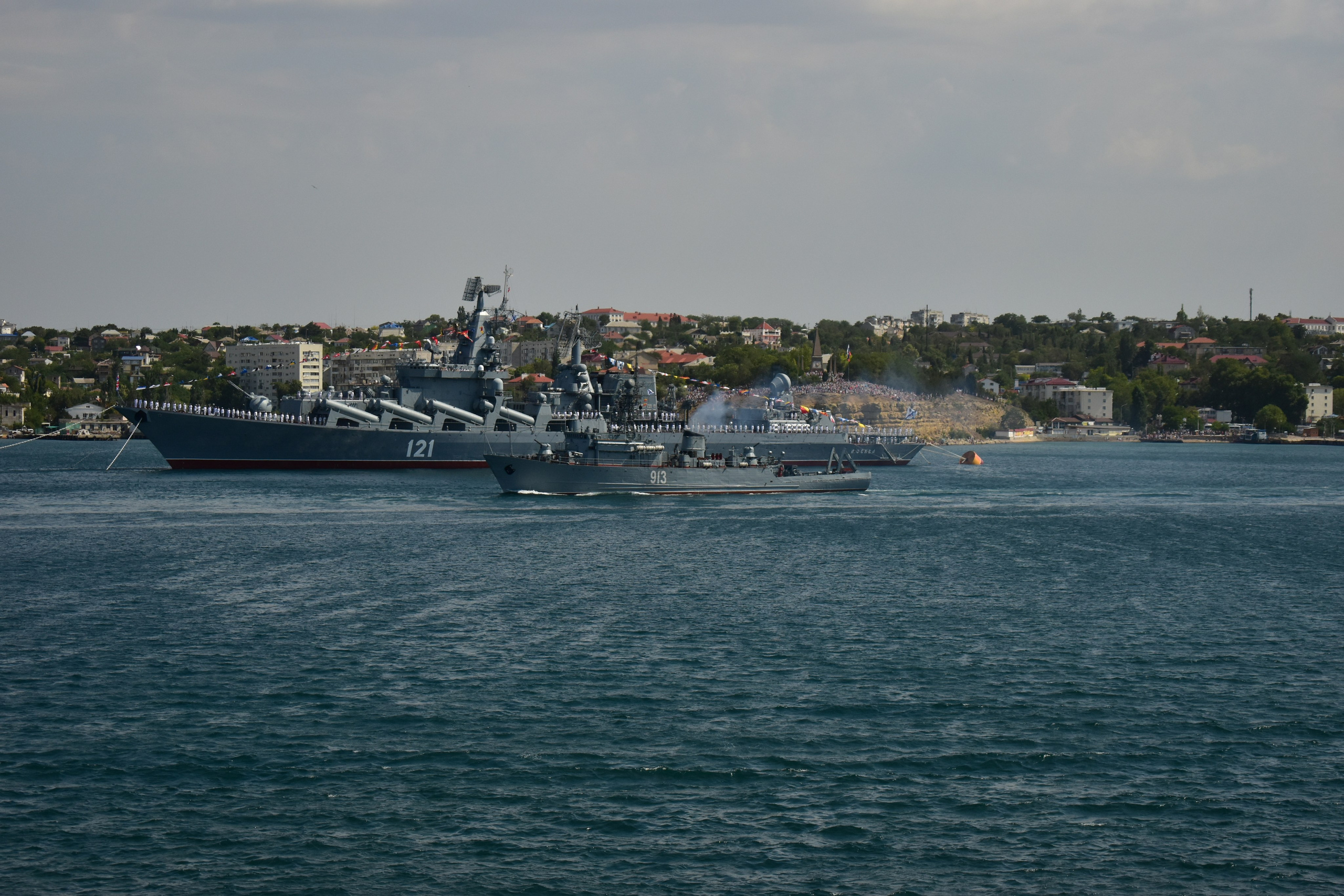 Парад ВМФ. Фотограф-ретушер в Крыму Юля Лобурец