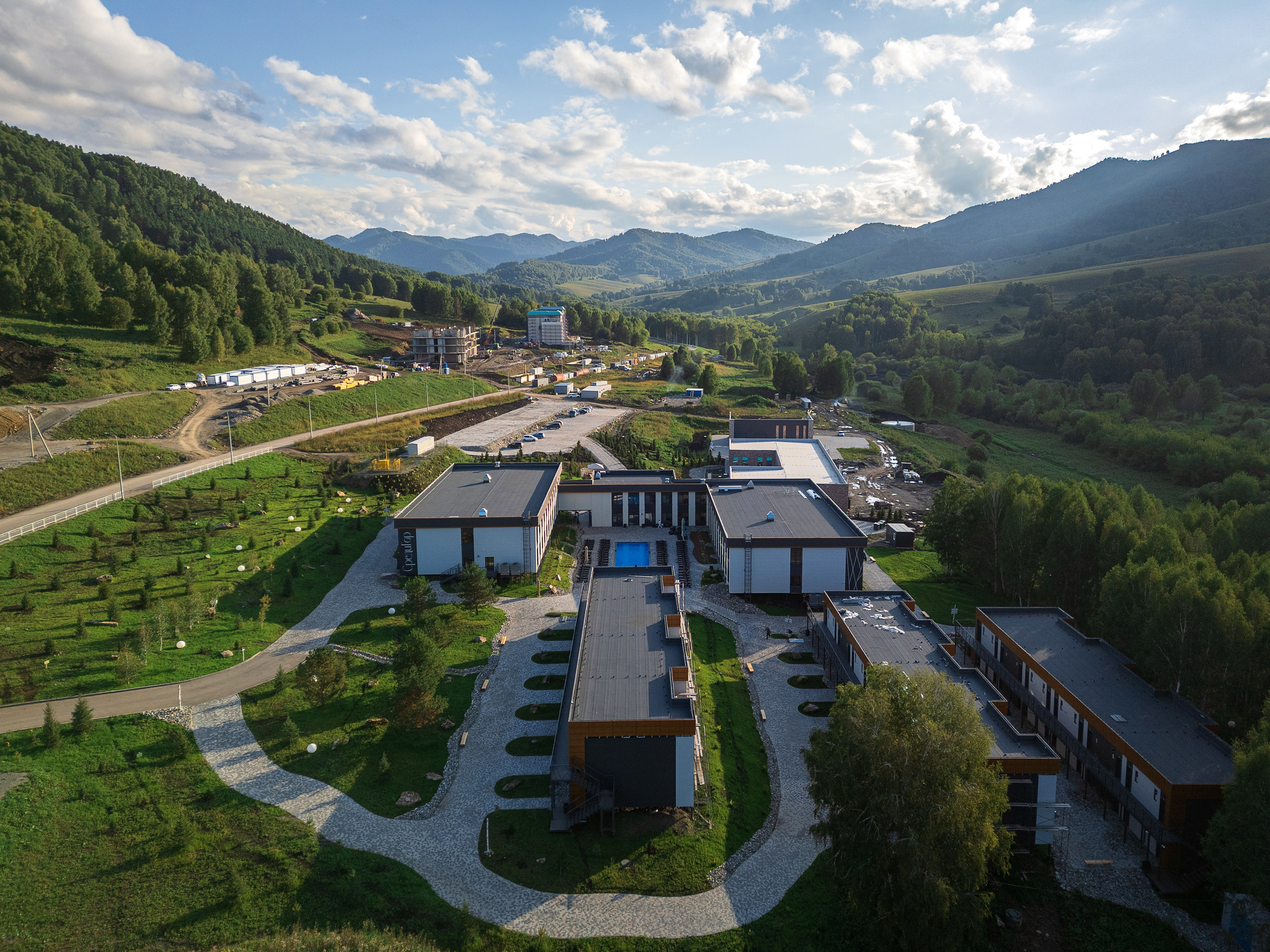 Контент для загородных отелей, курортов и гостиниц